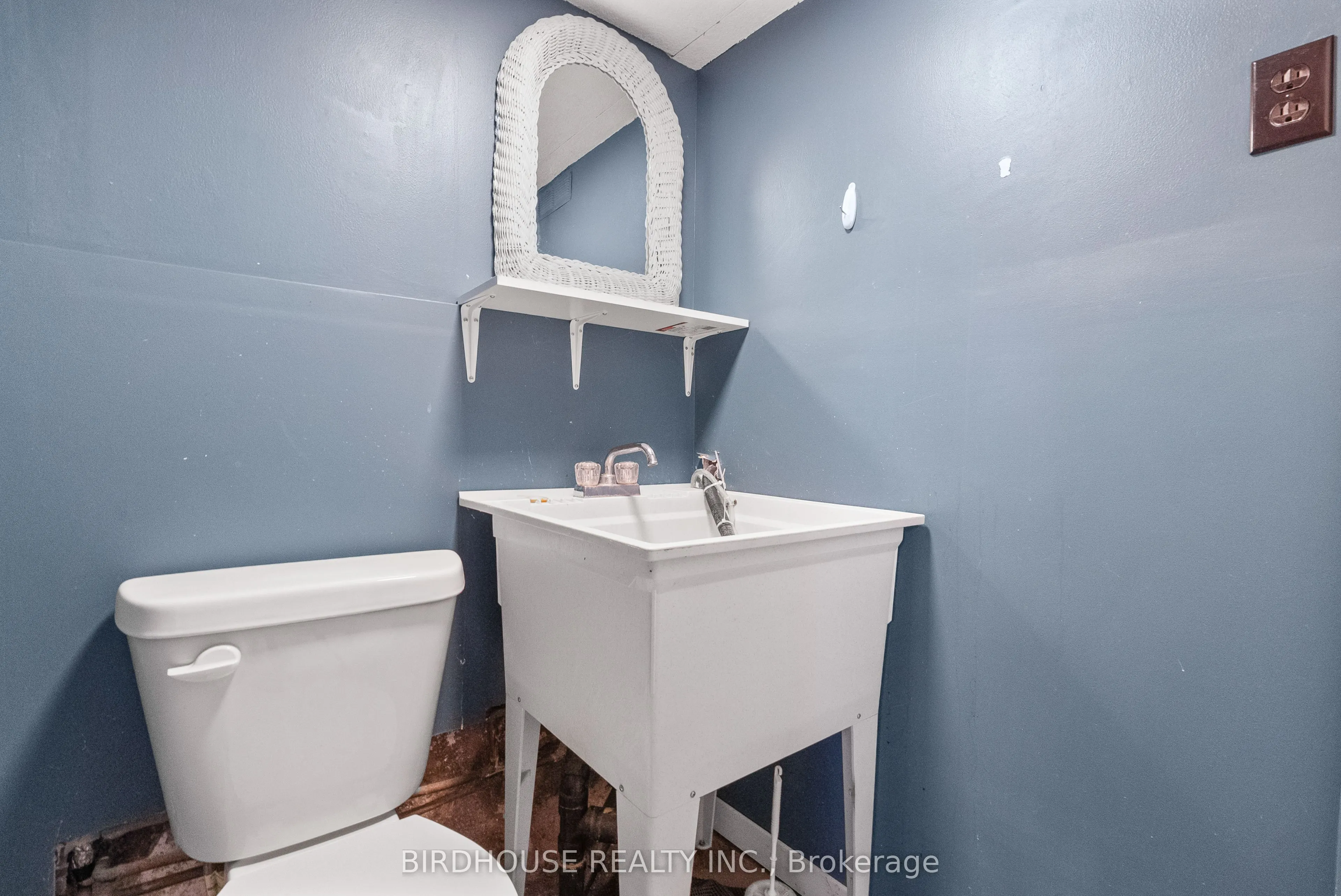 126 Durham Street W