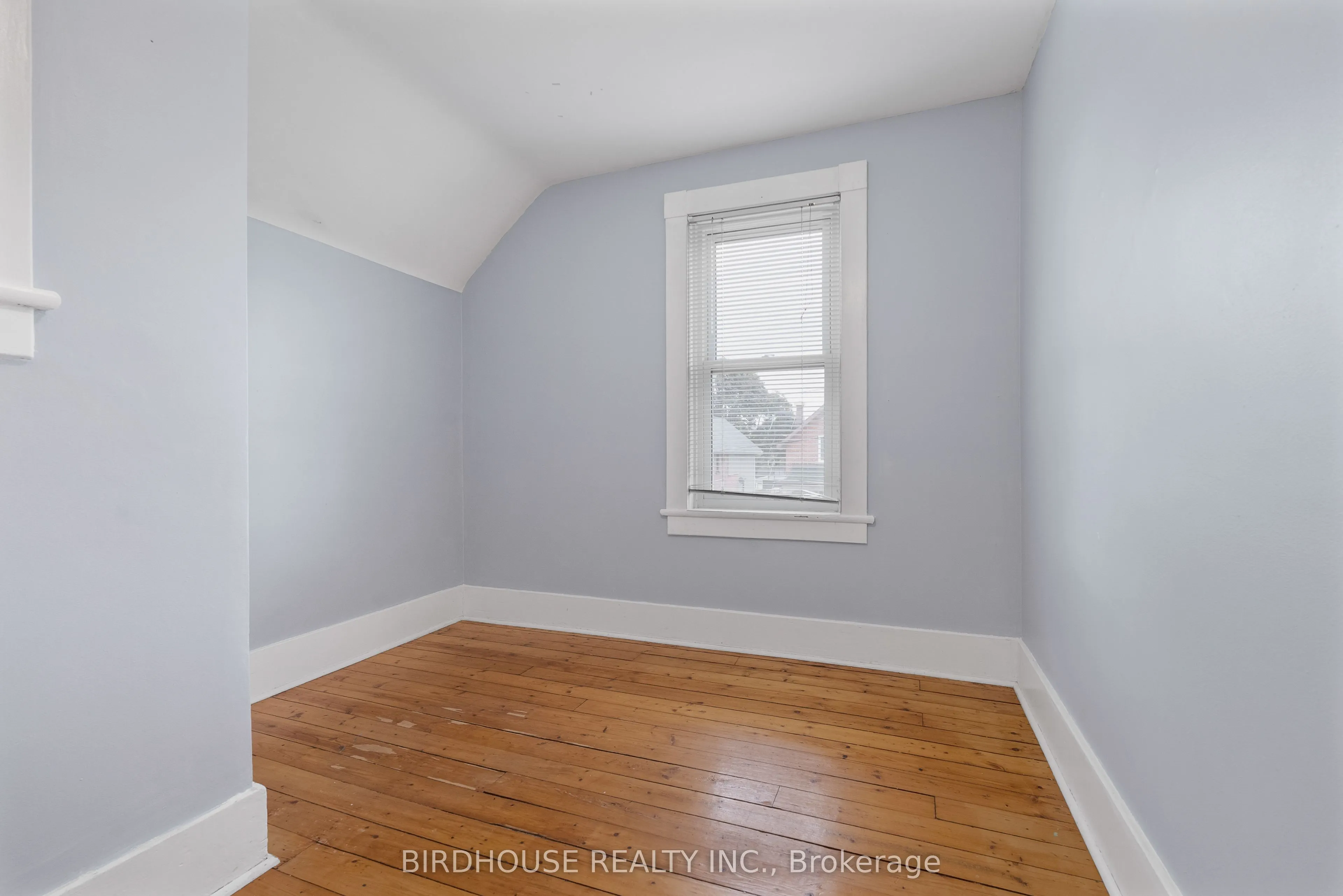 126 Durham Street W