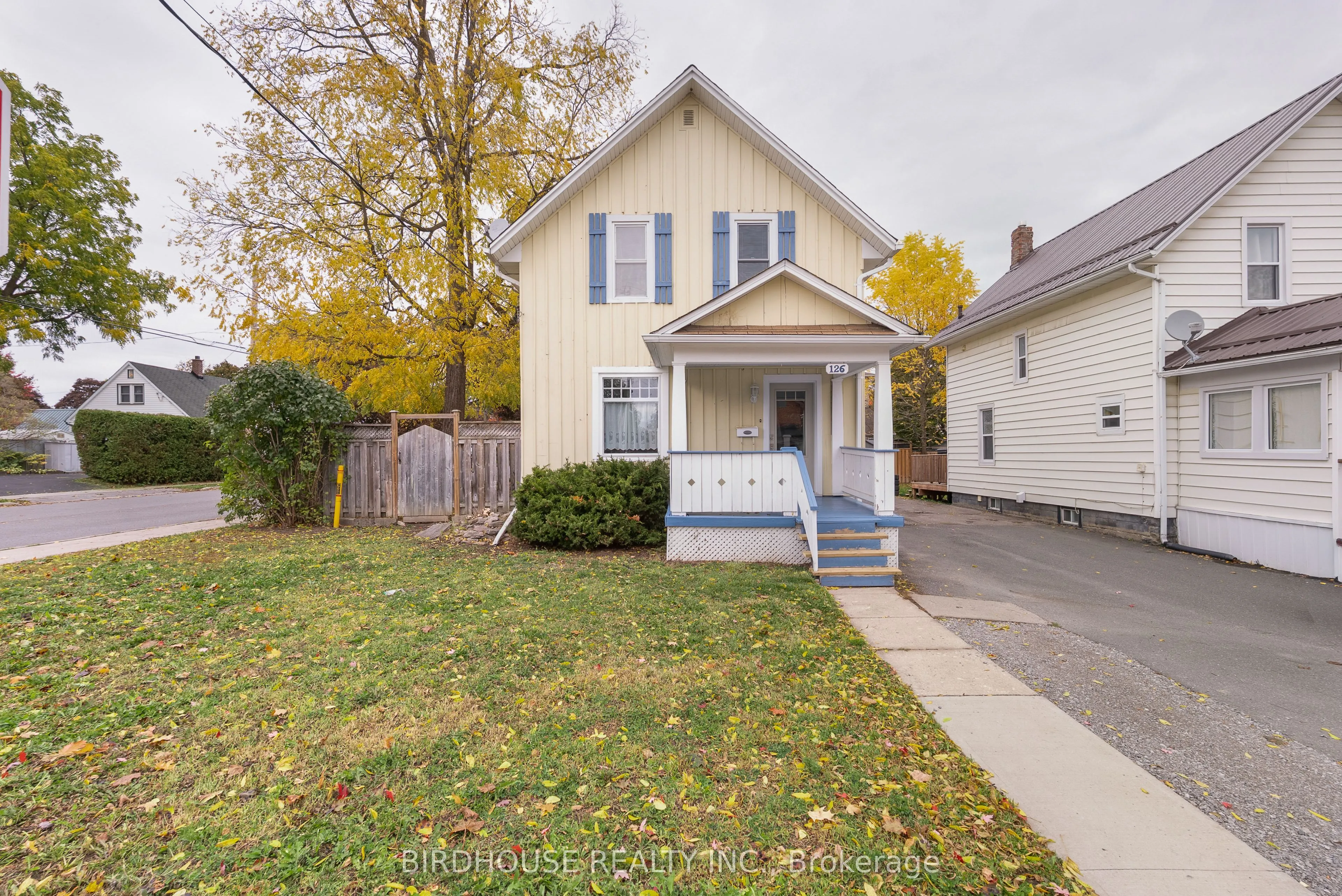126 Durham Street W