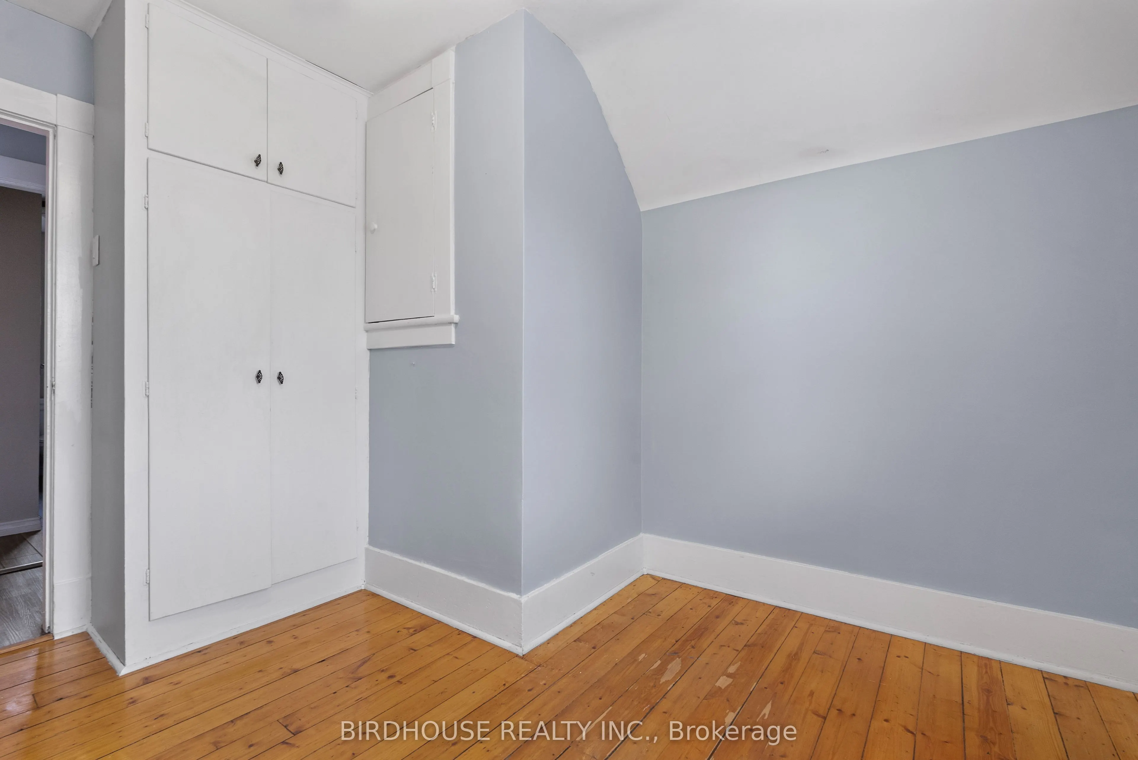 126 Durham Street W