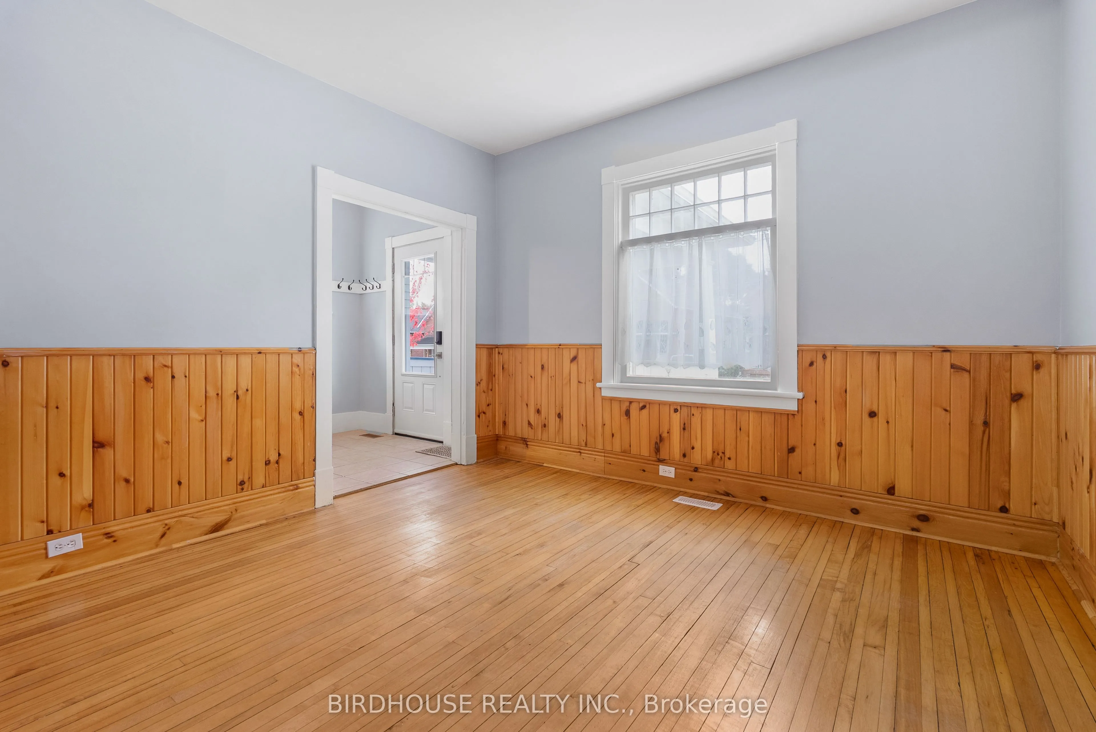 126 Durham Street W