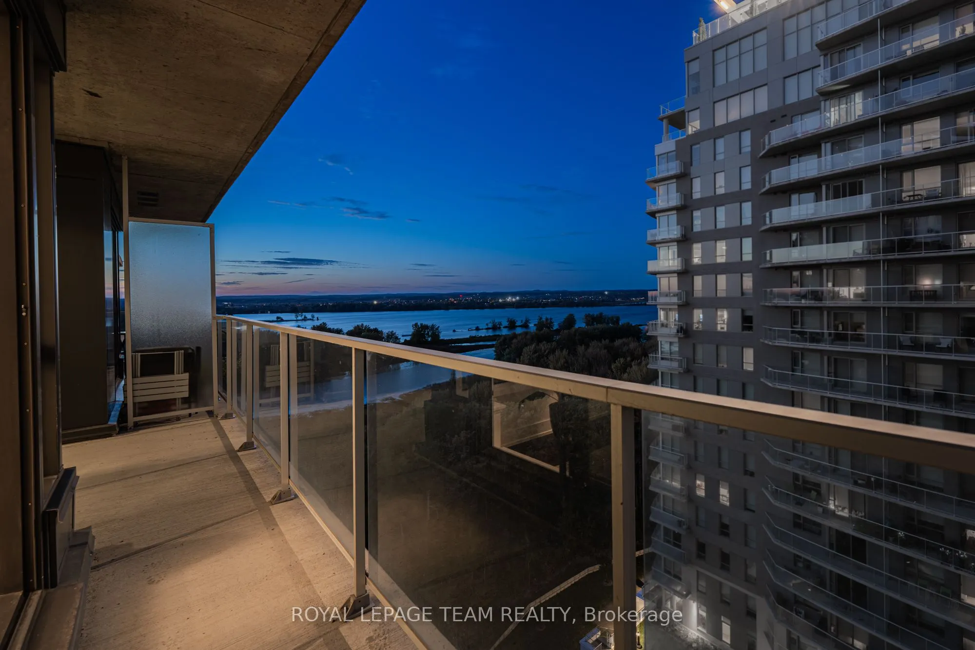 200 Inlet Private, #1106