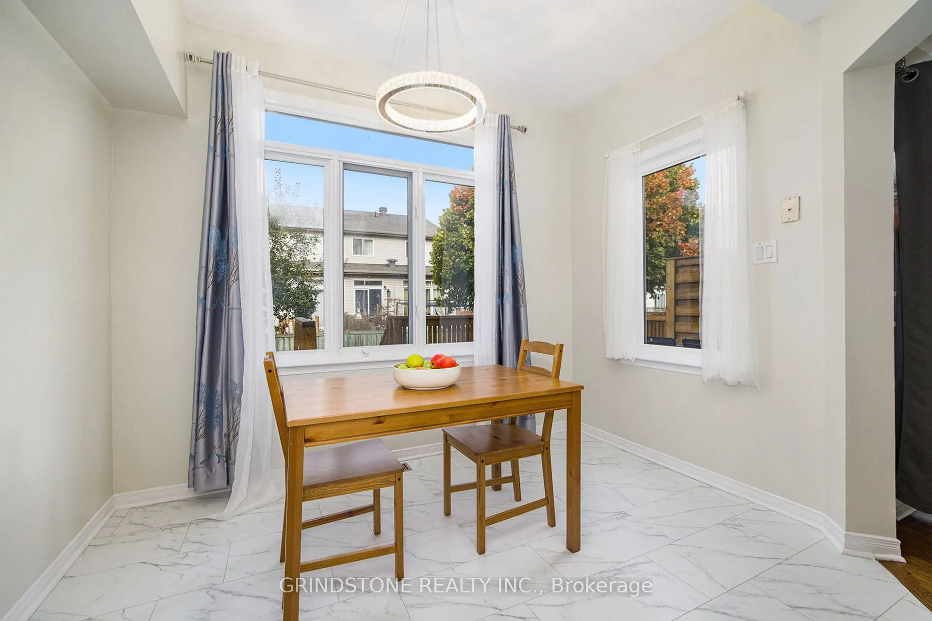 43 Margrave Avenue