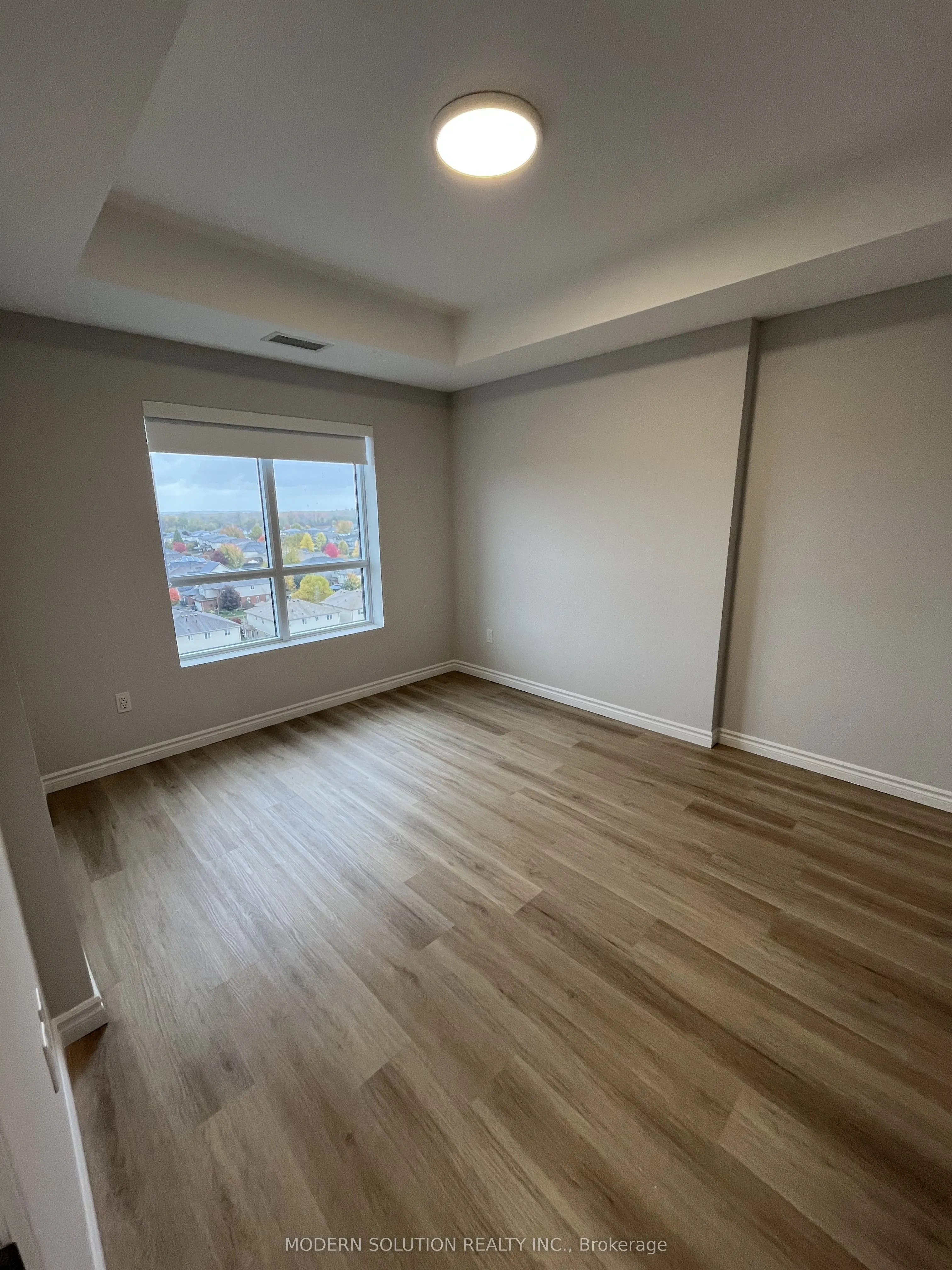 425 Watson Parkway N, #1007