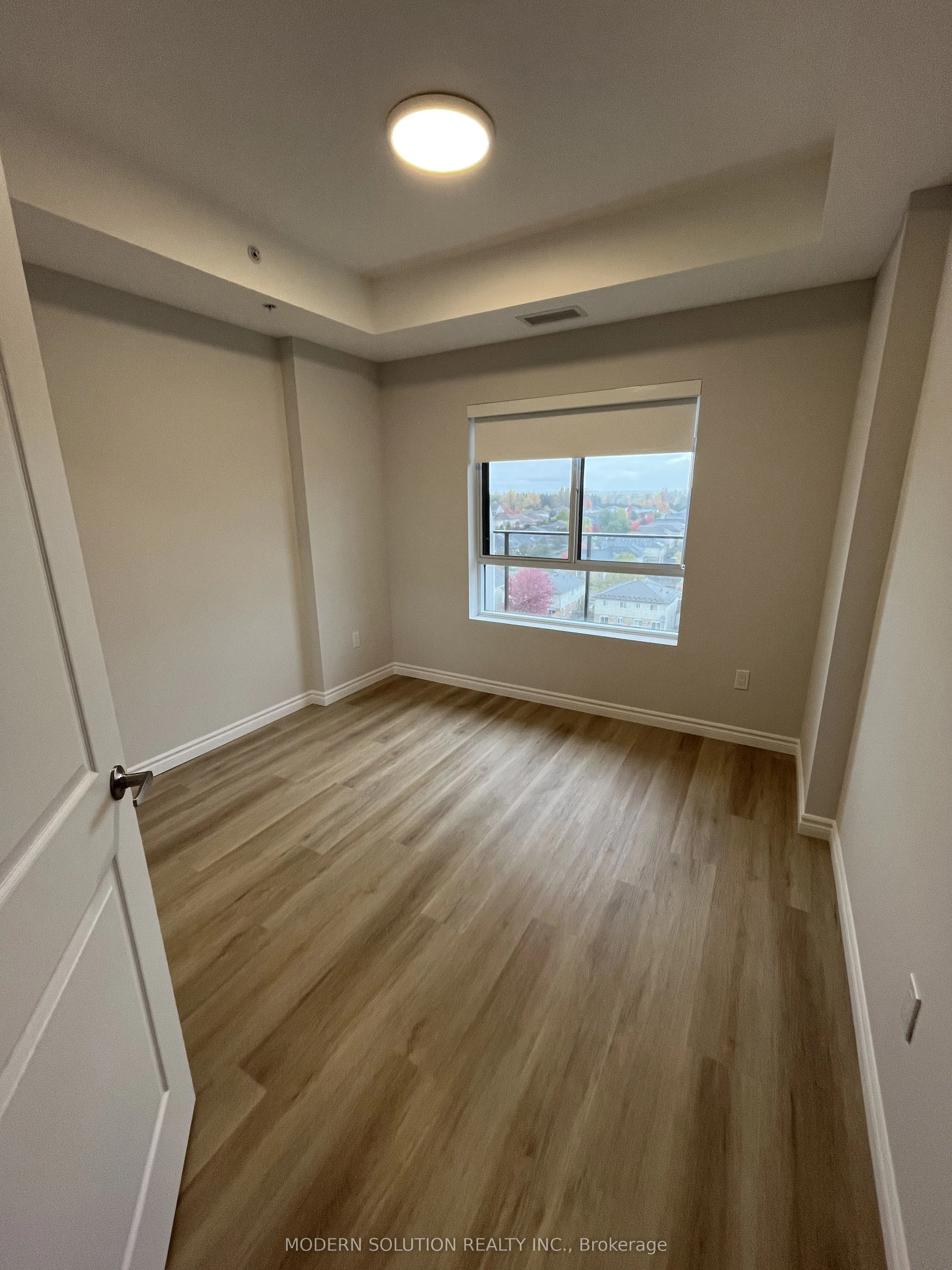 425 Watson Parkway N, #1007