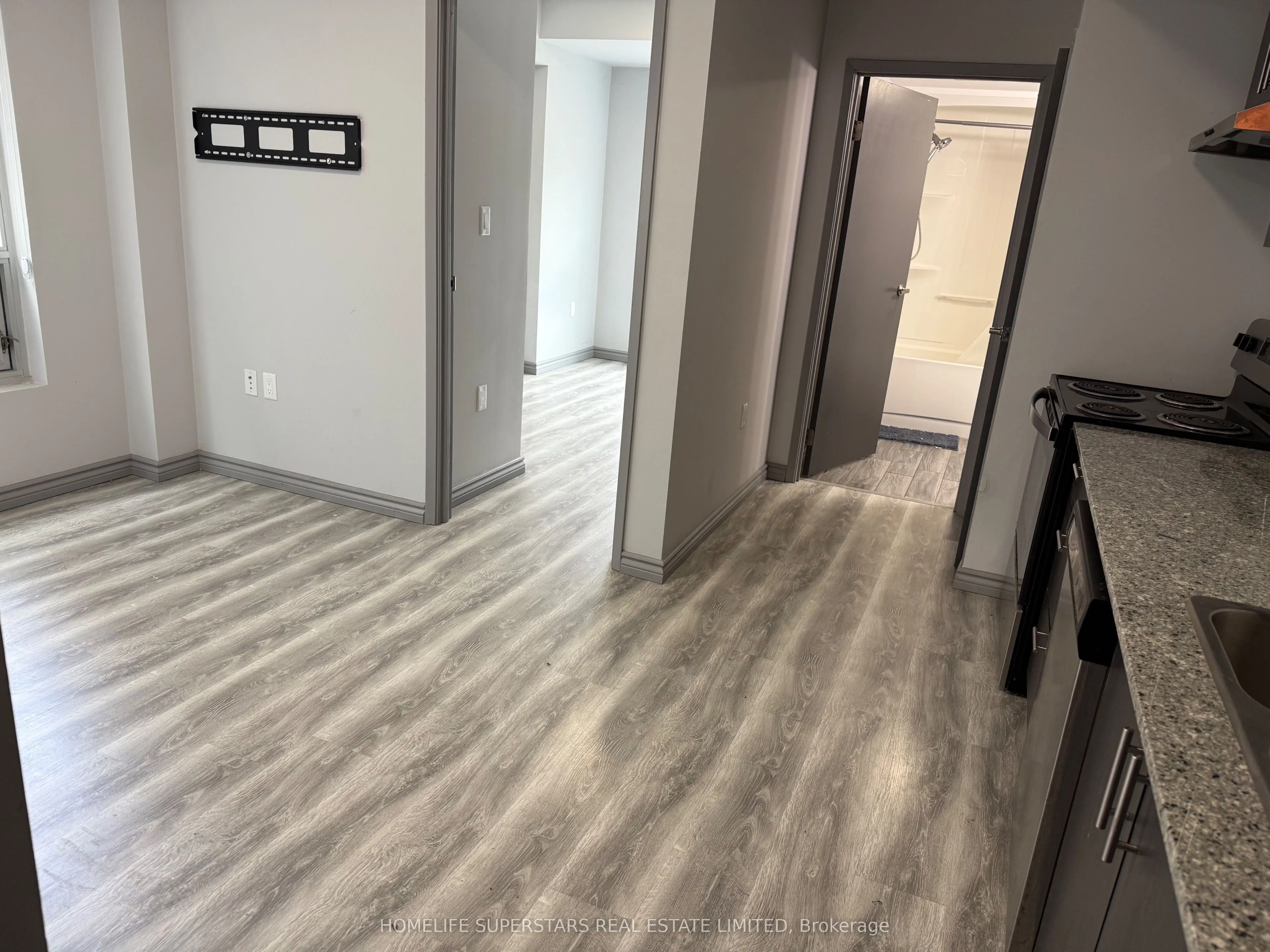 275 LARCH Street, #104