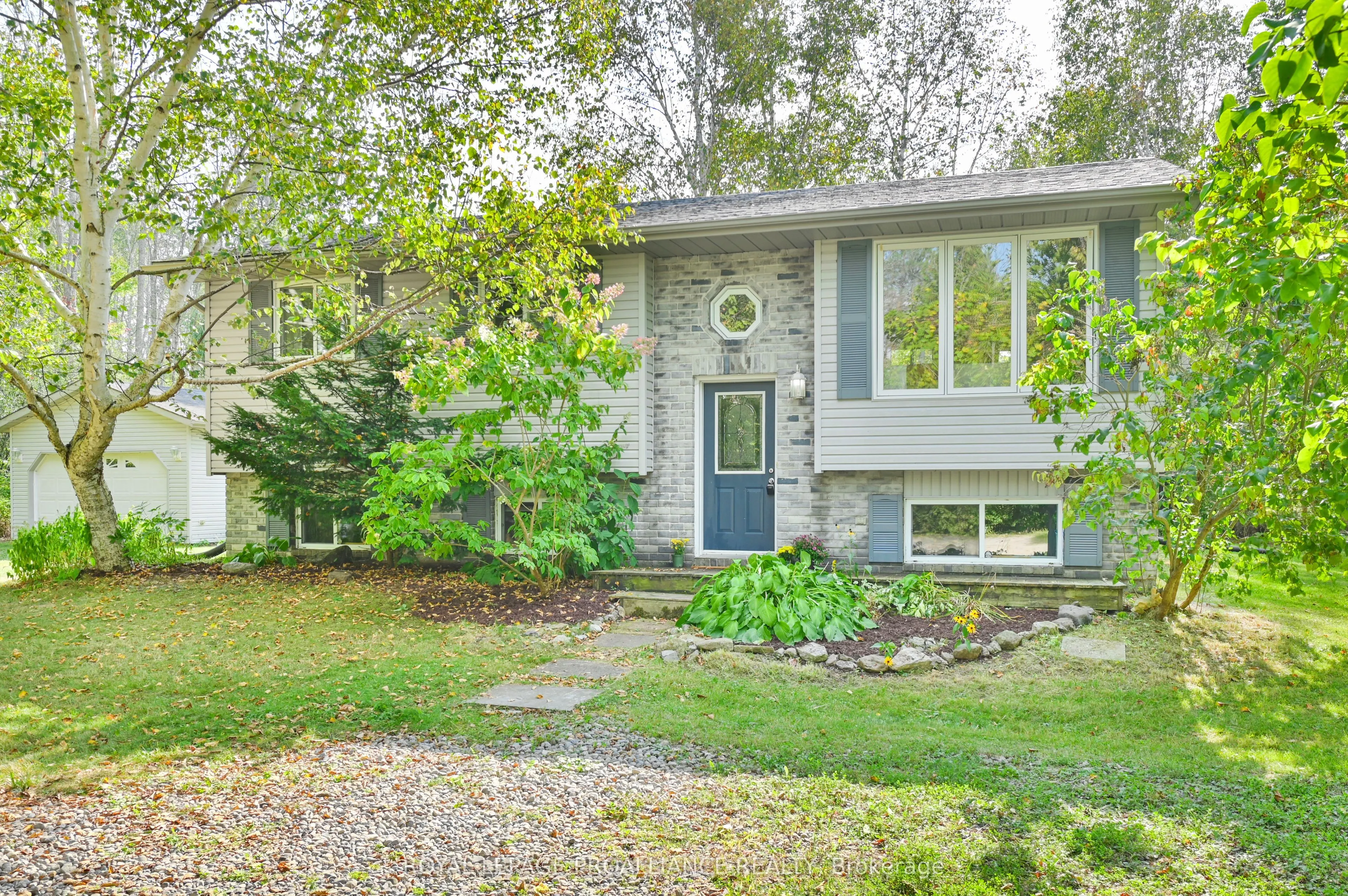 21289 Loyalist Parkway