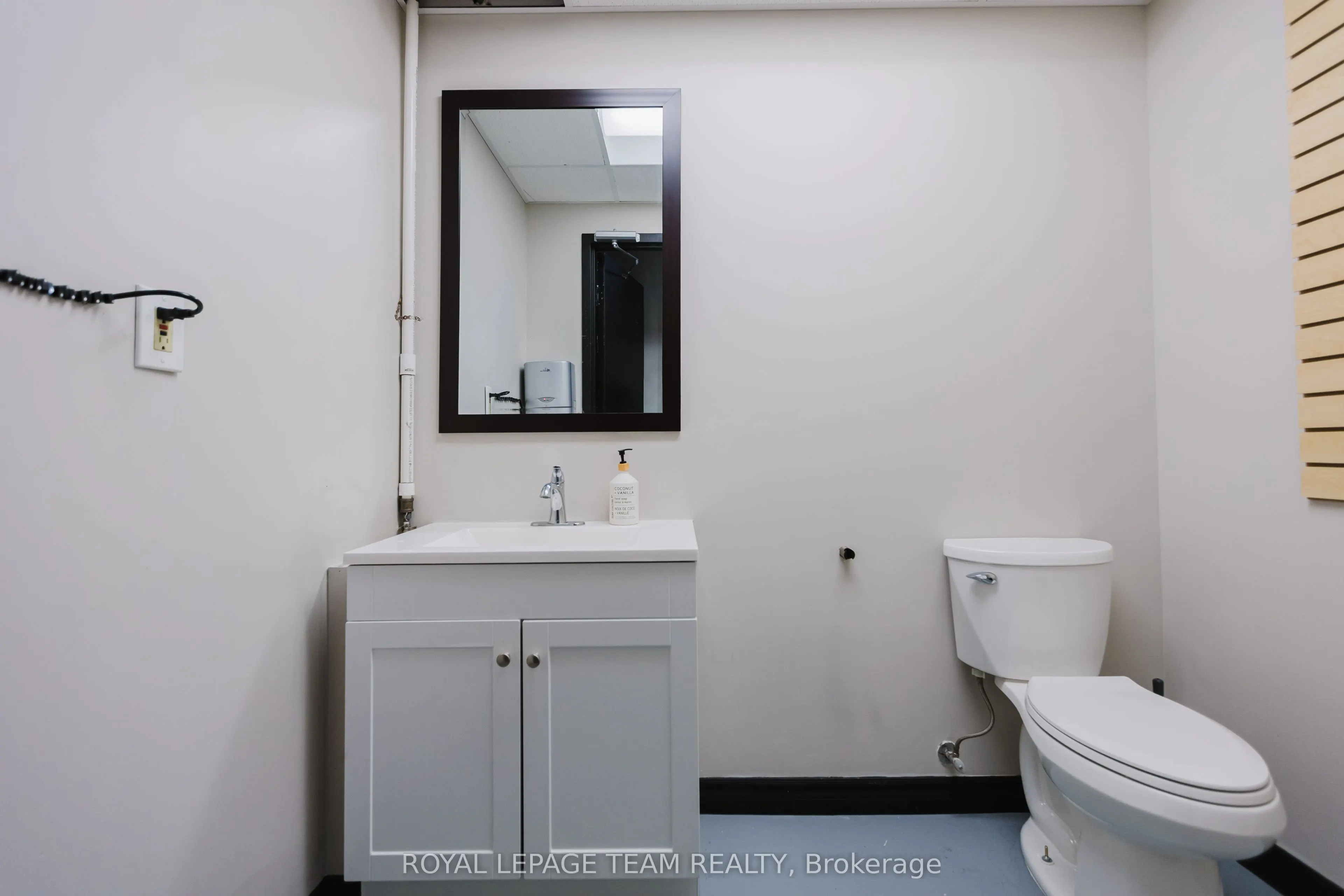43 Roydon Place, #Unit 3