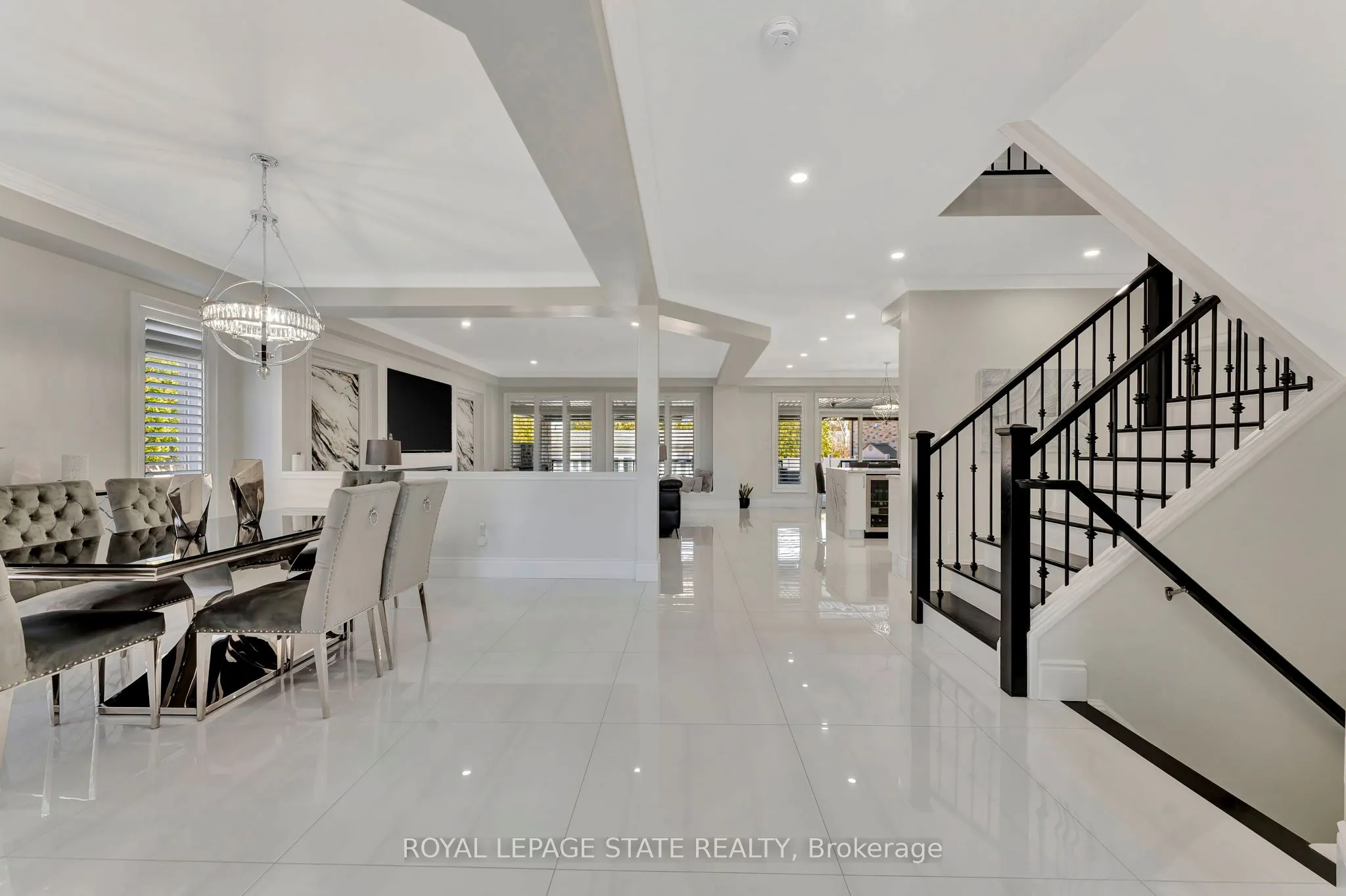 7 Bernini Court
