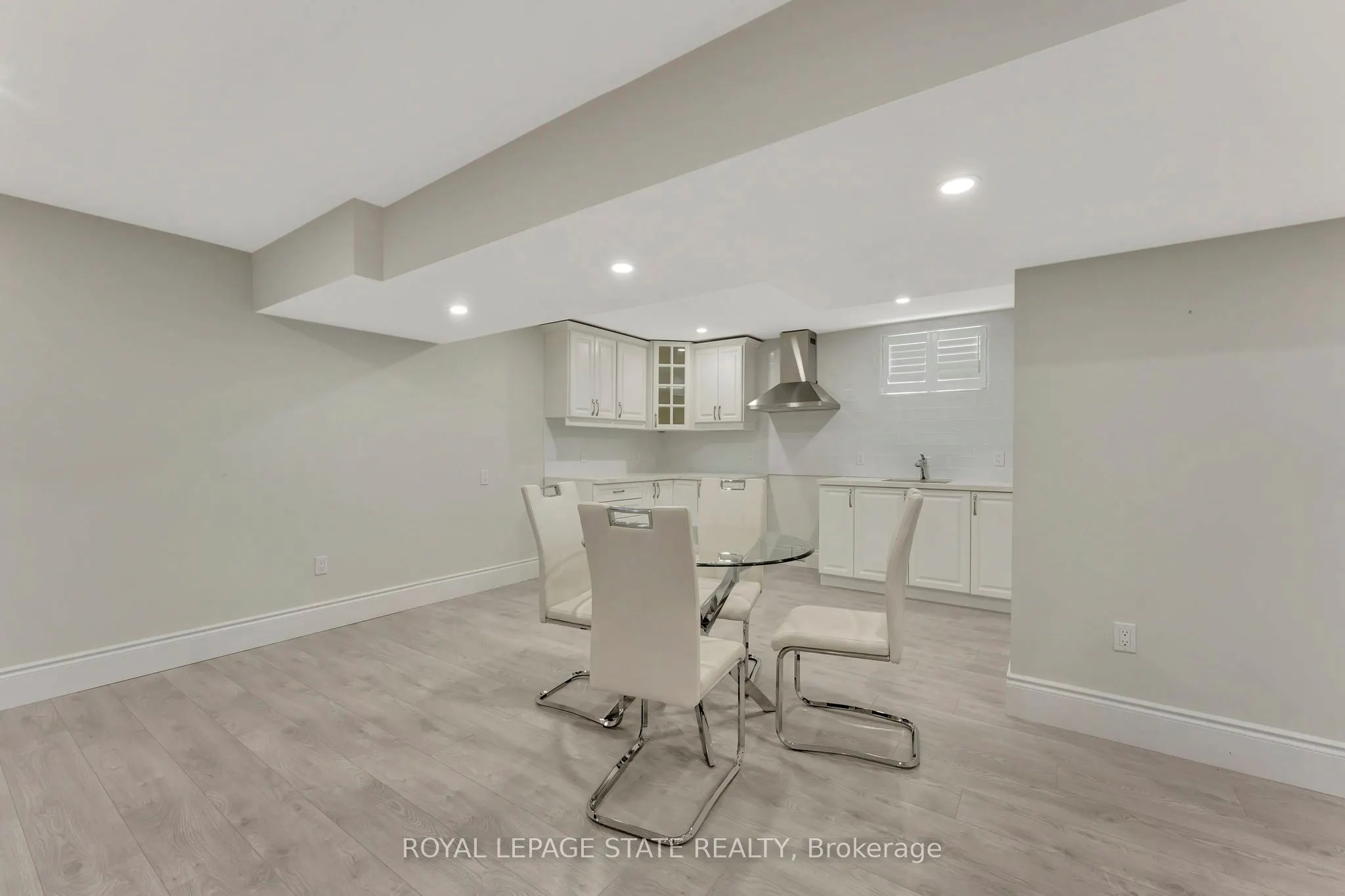 7 Bernini Court