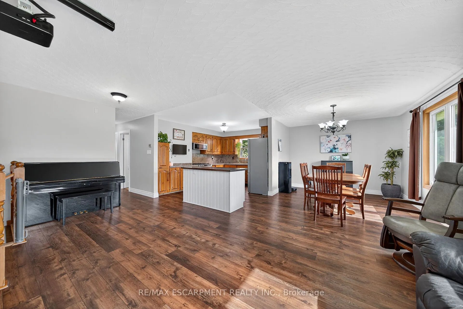 1489 Norfolk County Rd 19 E