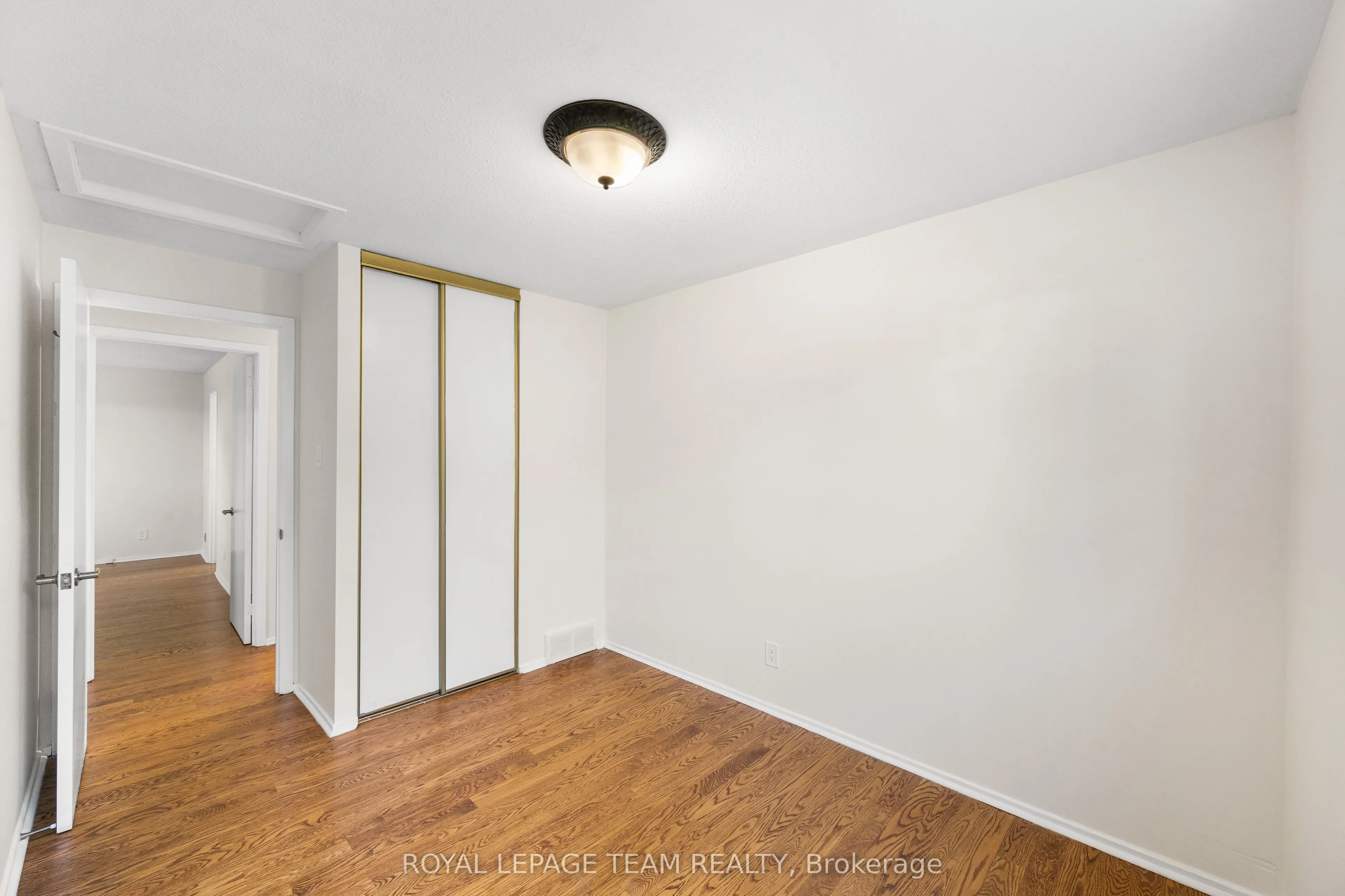 47 KIDGROVE Gardens