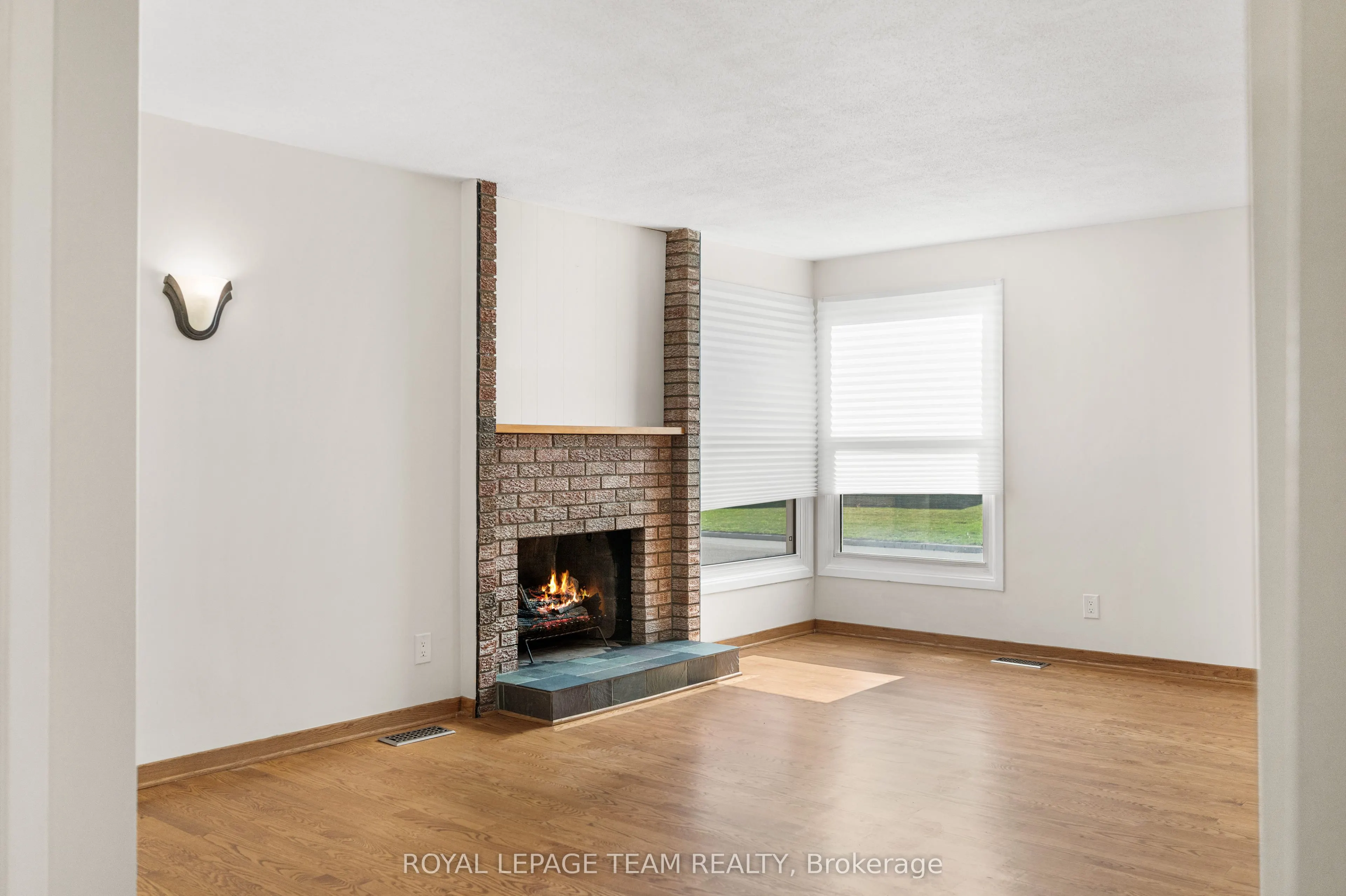 47 KIDGROVE Gardens