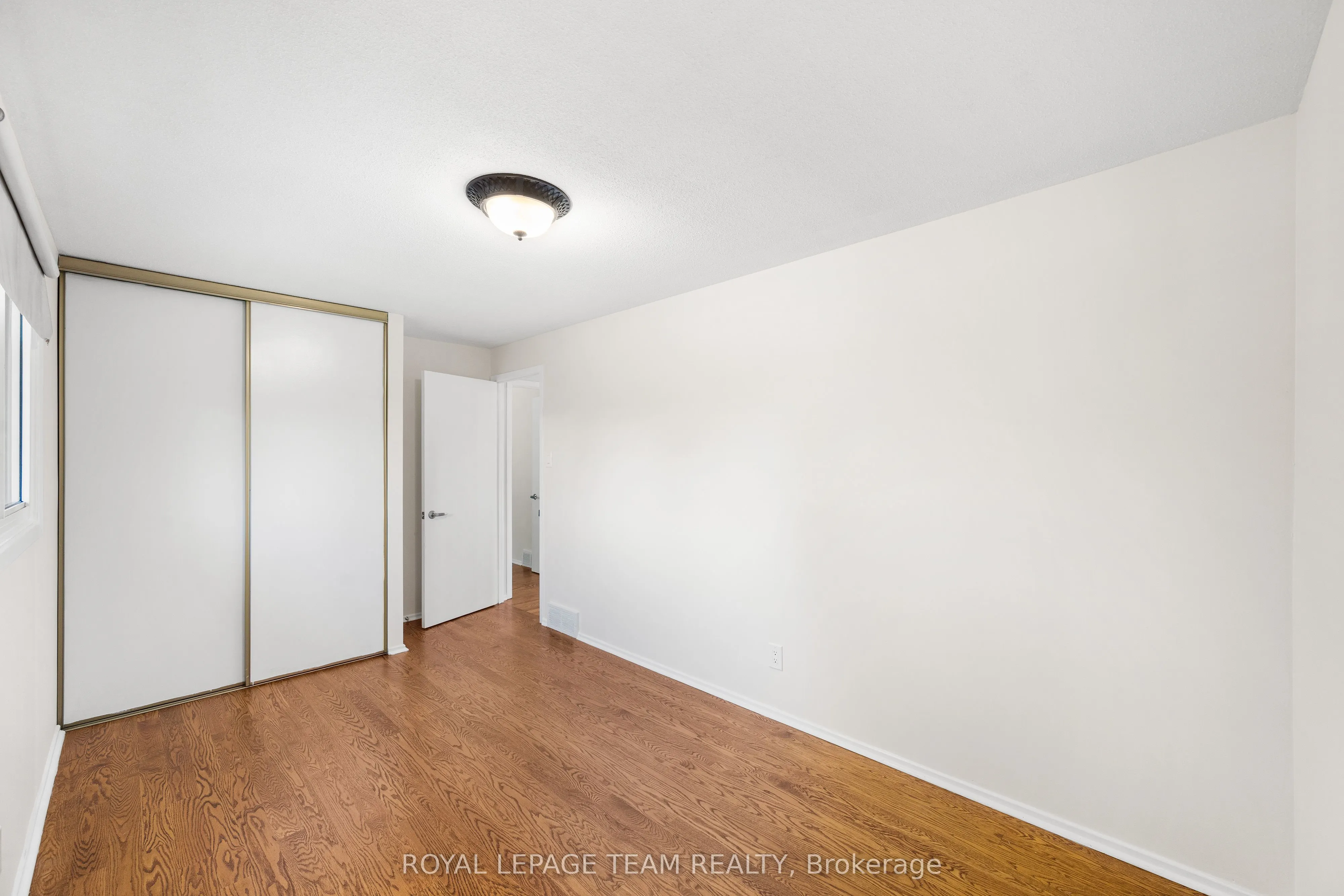 47 KIDGROVE Gardens