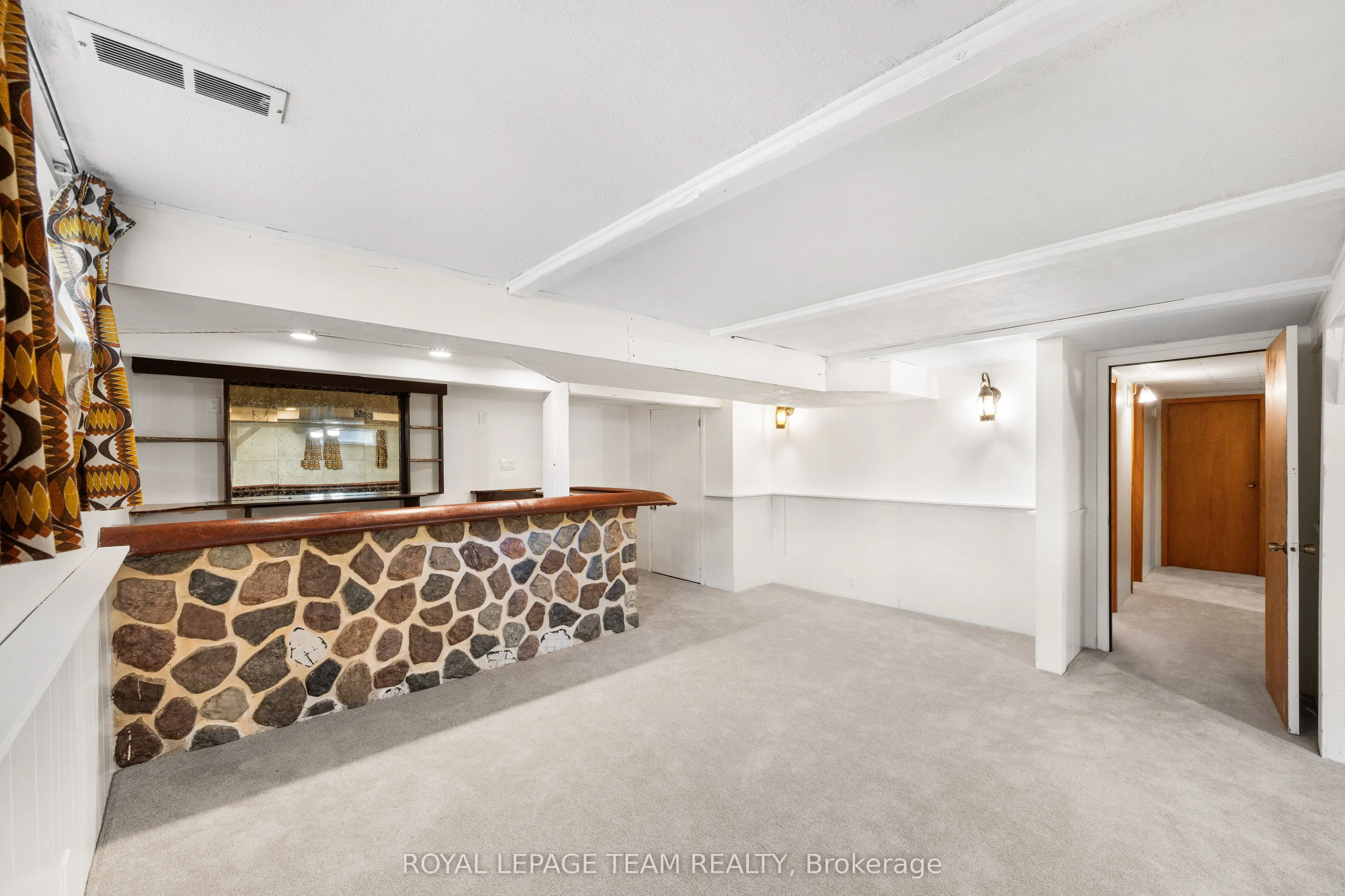 47 KIDGROVE Gardens