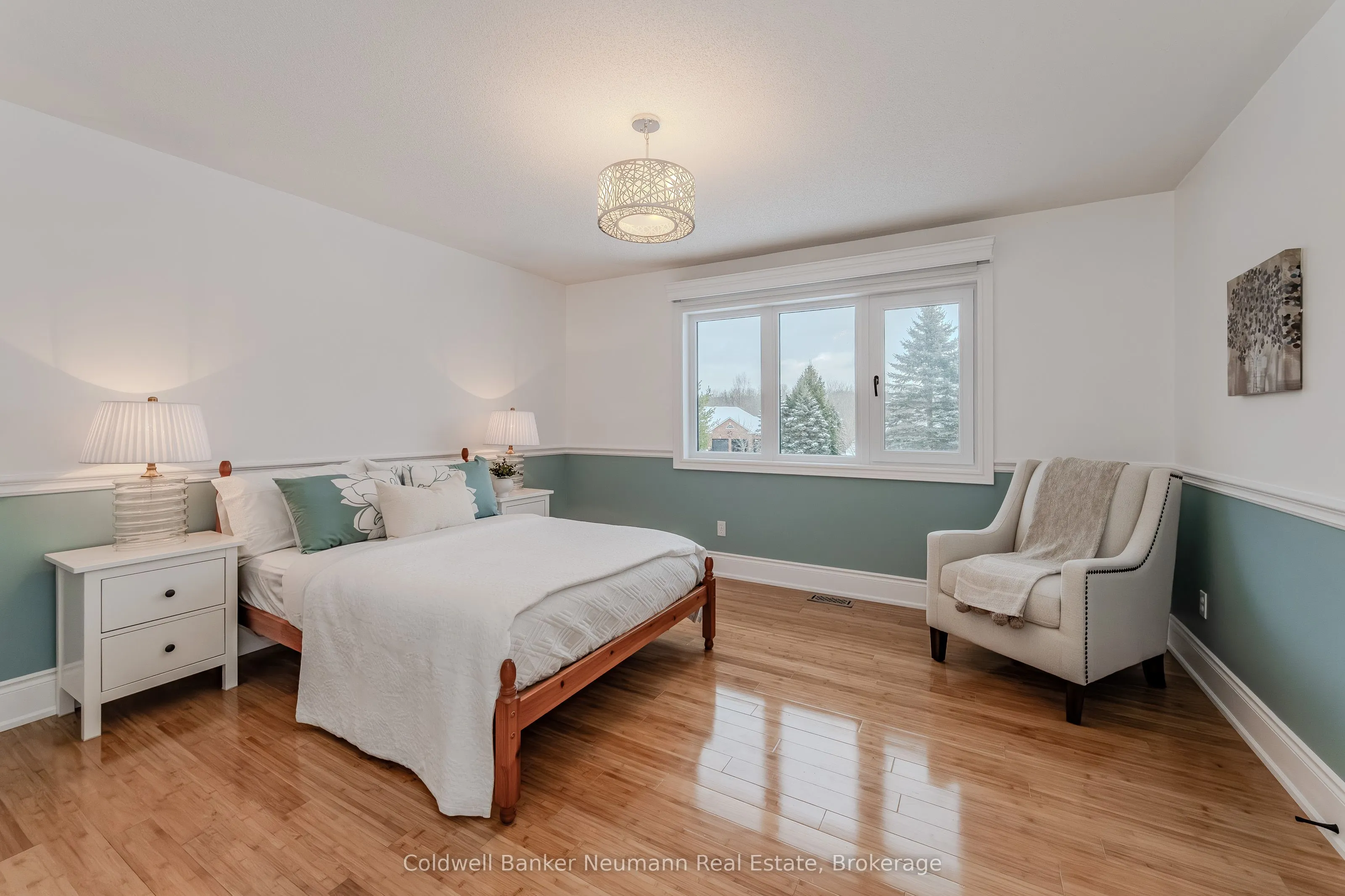 32 Forest Ridge Road