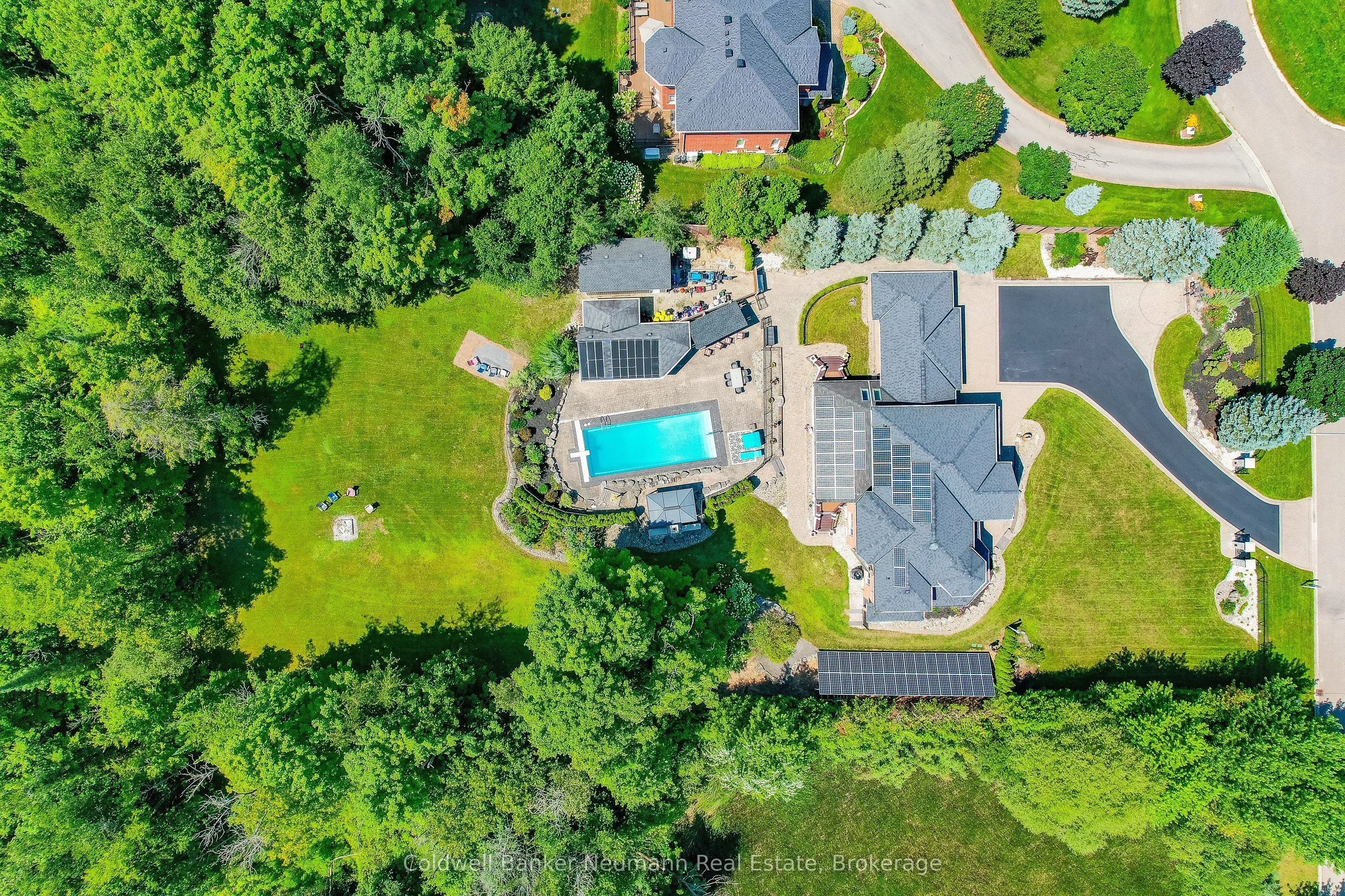 32 Forest Ridge Road