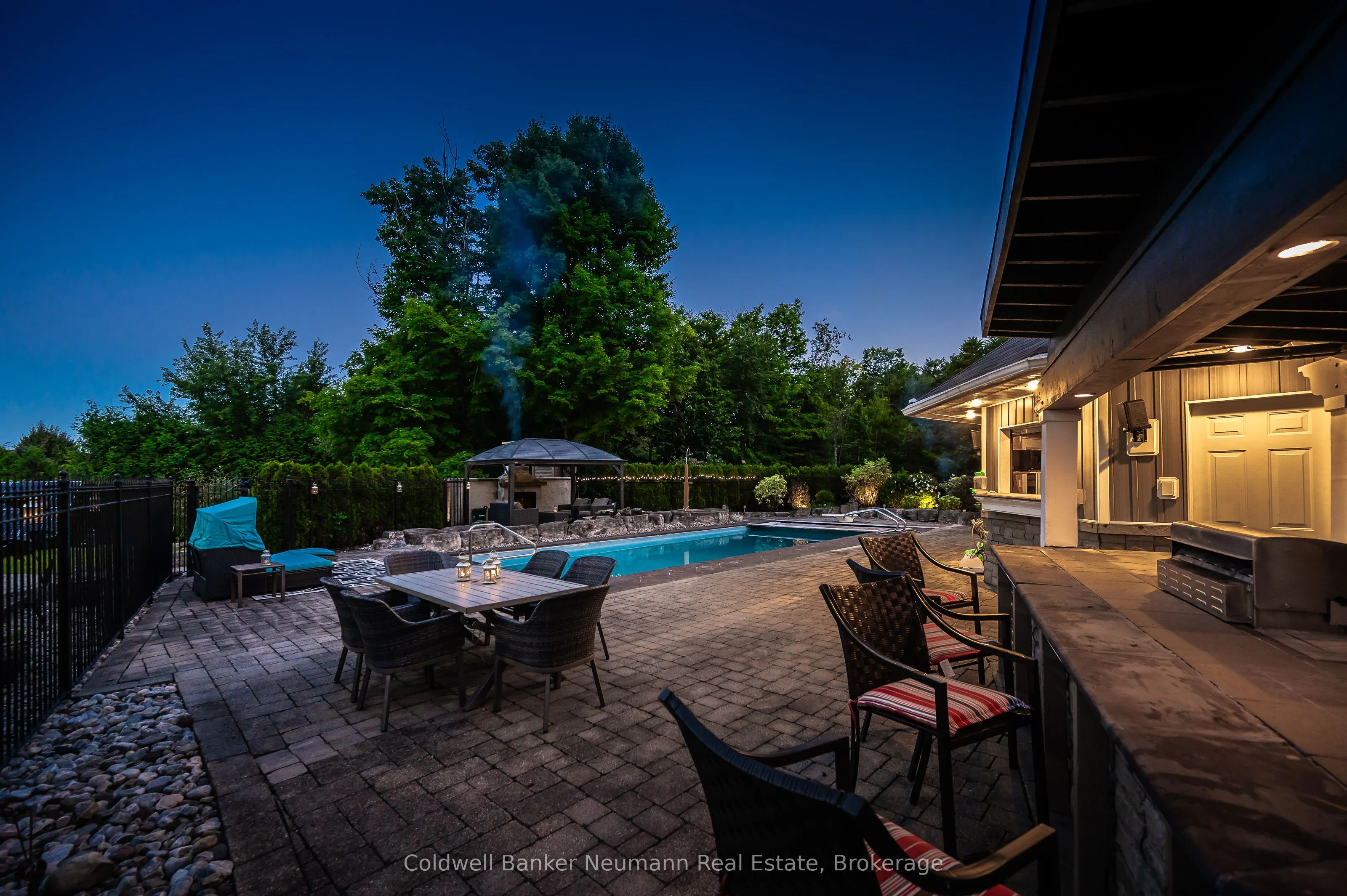 32 Forest Ridge Road