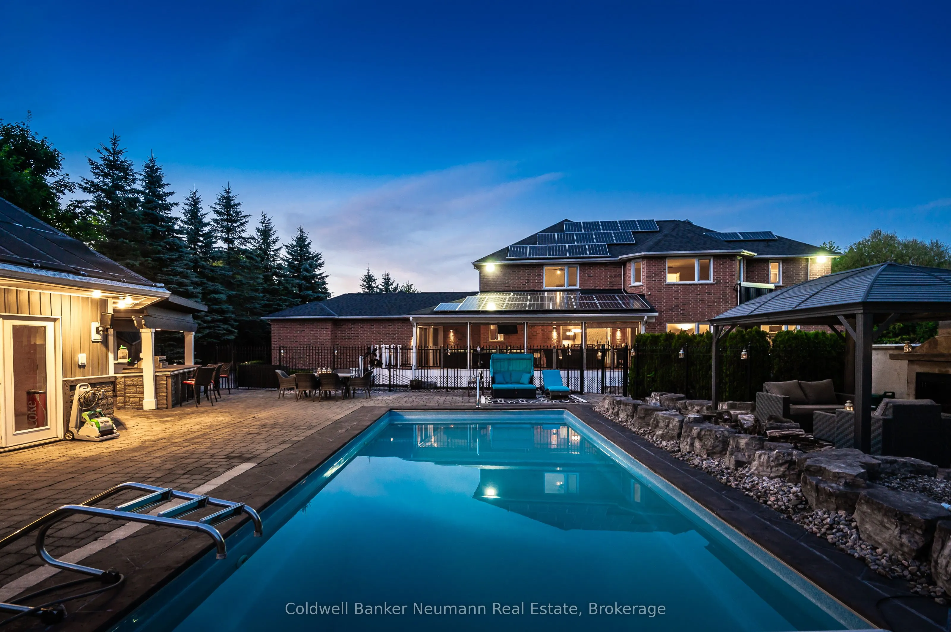 32 Forest Ridge Road