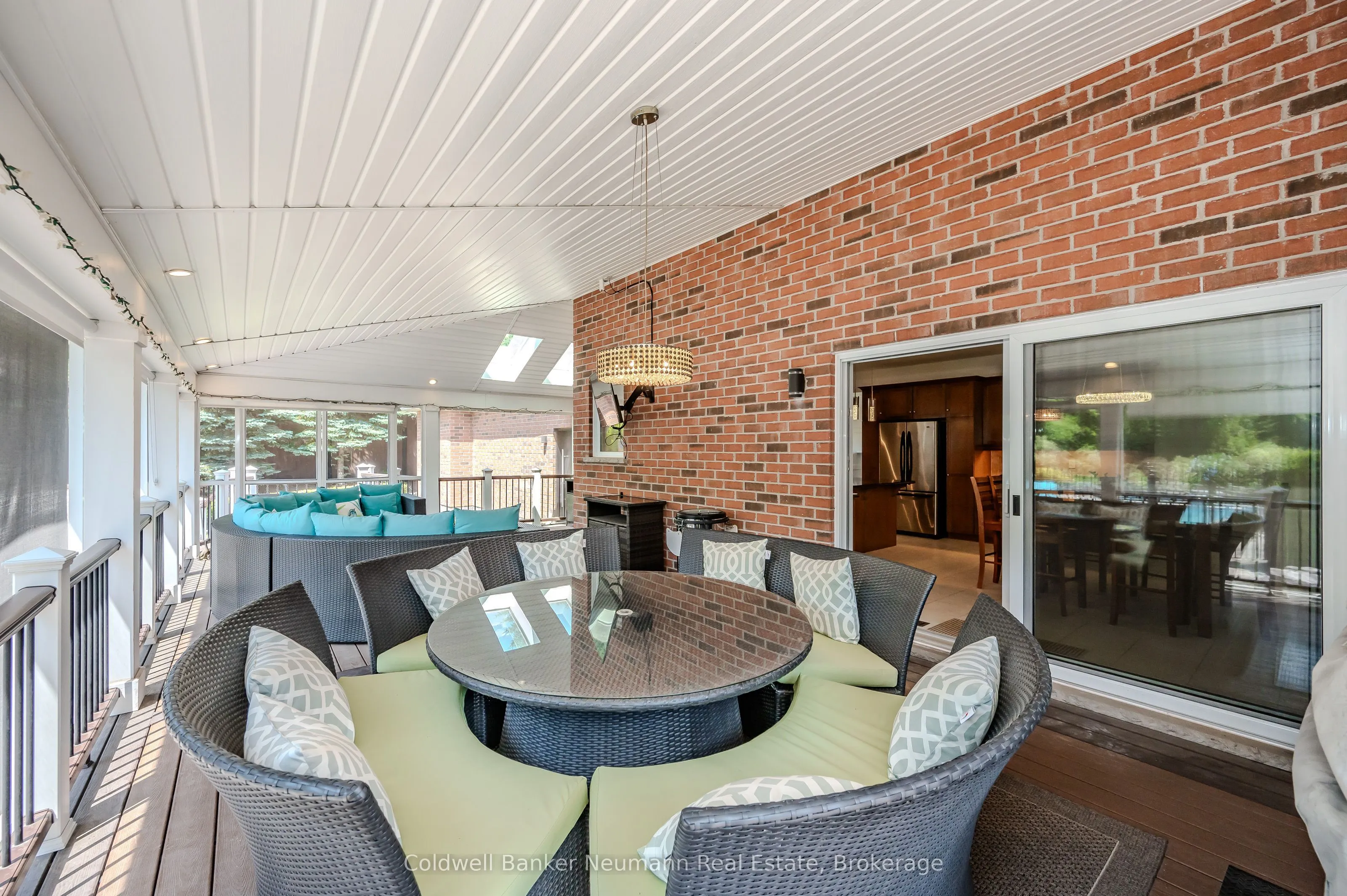 32 Forest Ridge Road