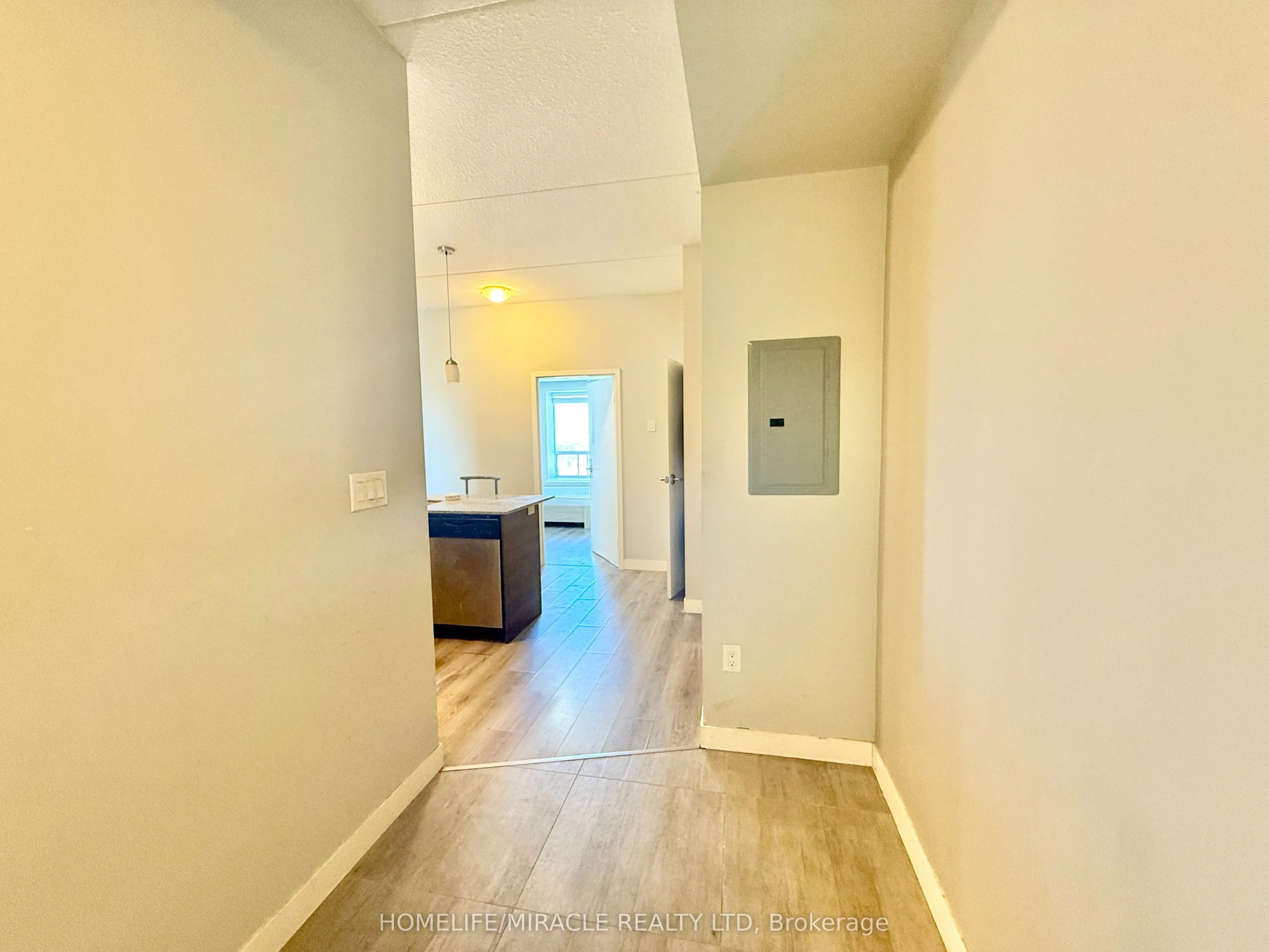 318 SPRUCE Street, #1907