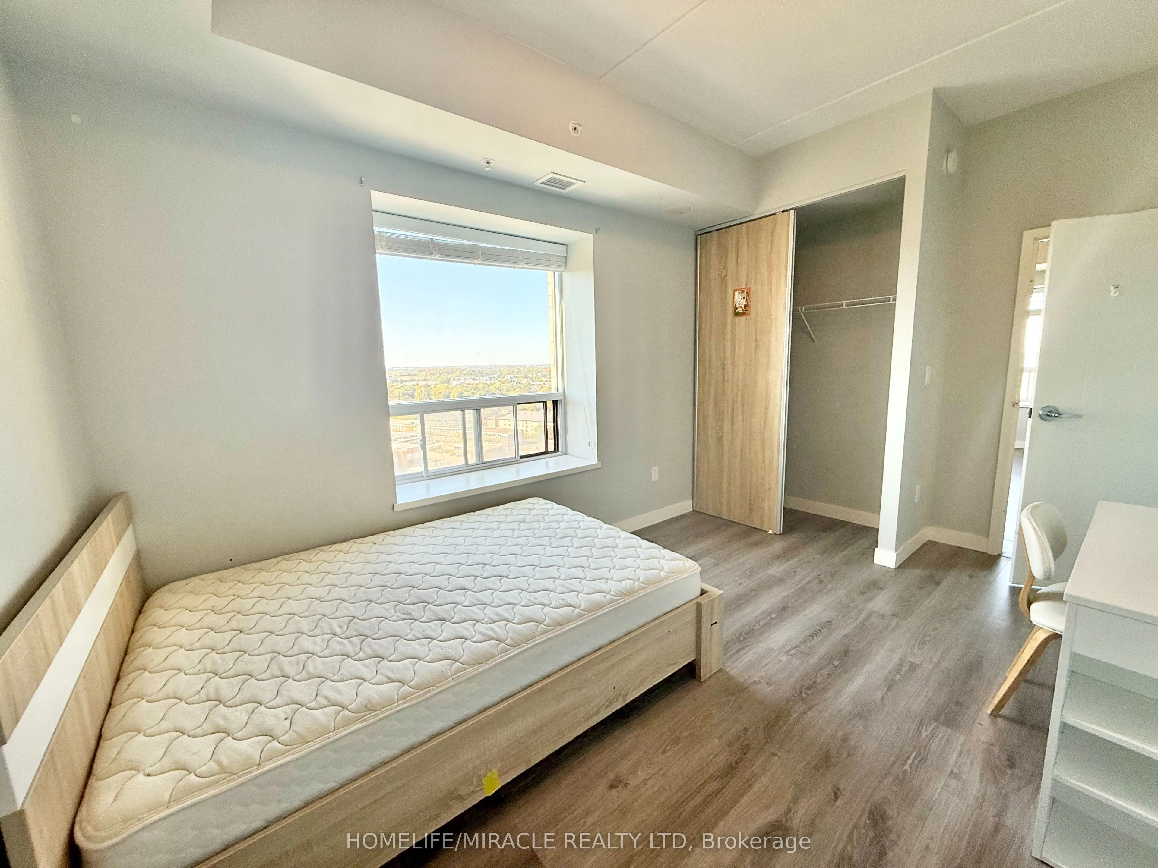 318 SPRUCE Street, #1907