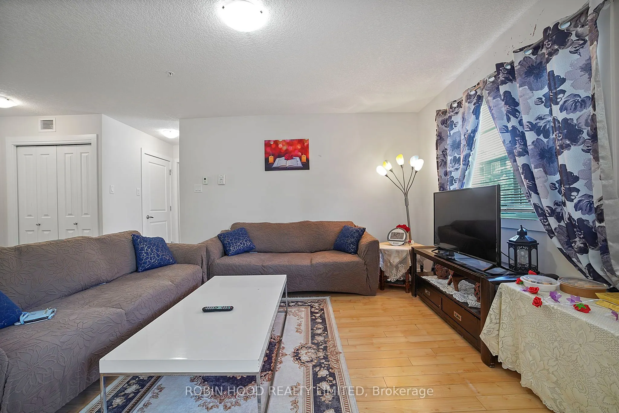 9517 160 Avenue NW, #205