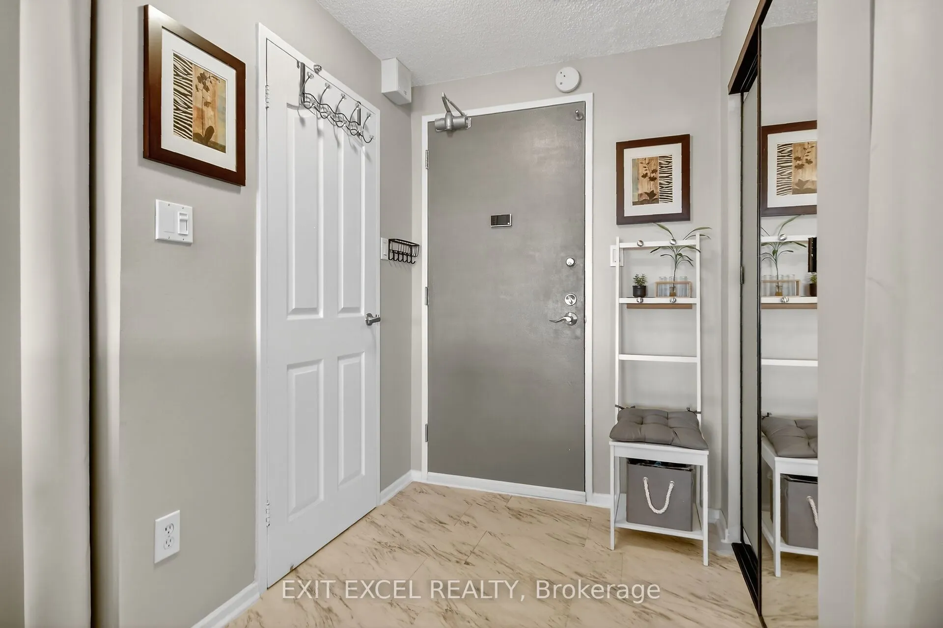 415 Greenview Avenue, #1503