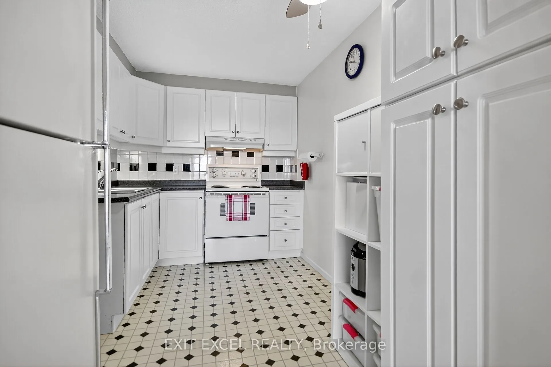 415 Greenview Avenue, #1503