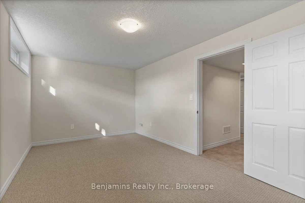 111 2 Avenue