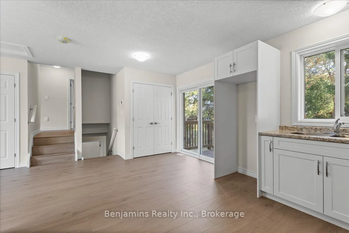 111 2 Avenue