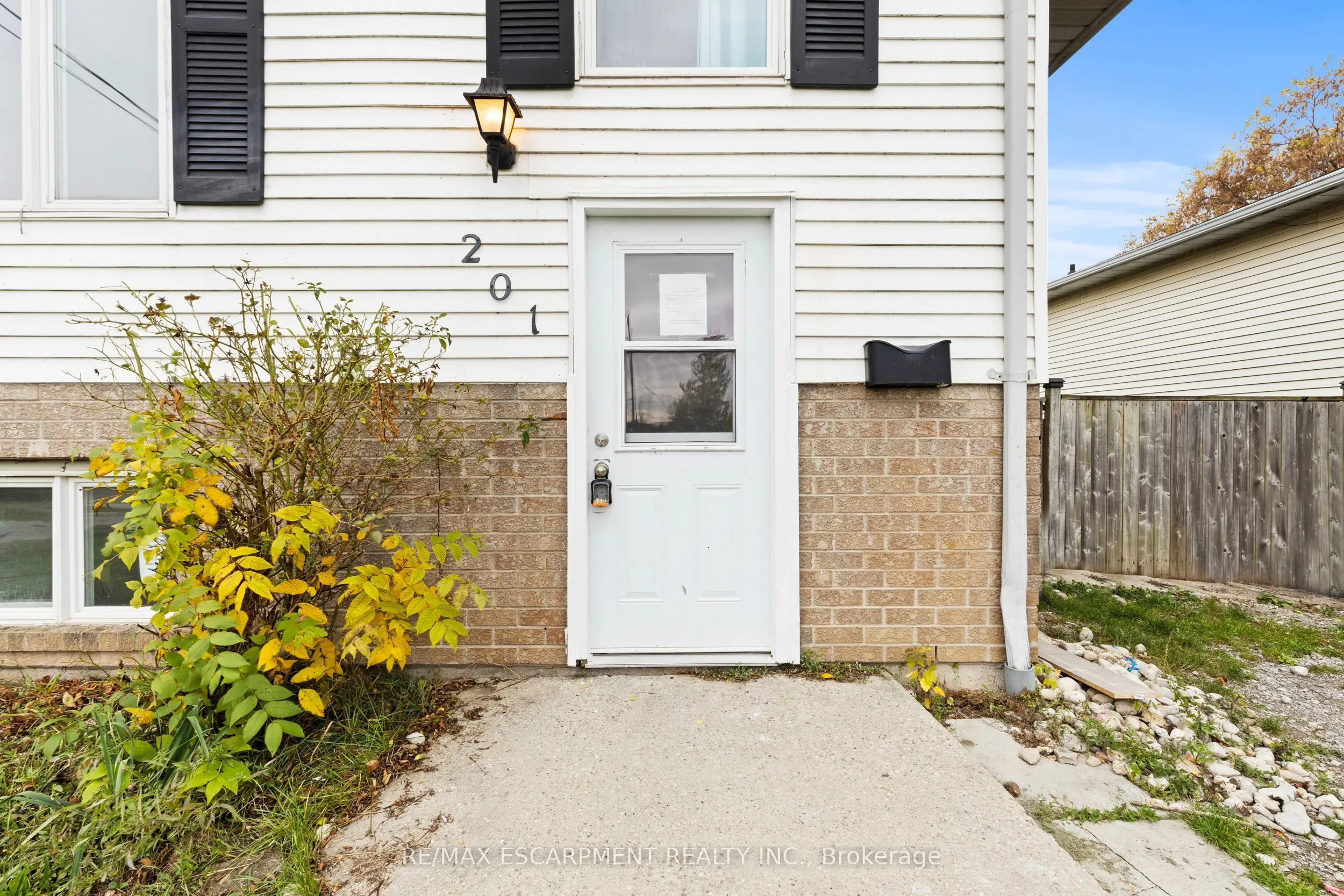 201 Ontario Street