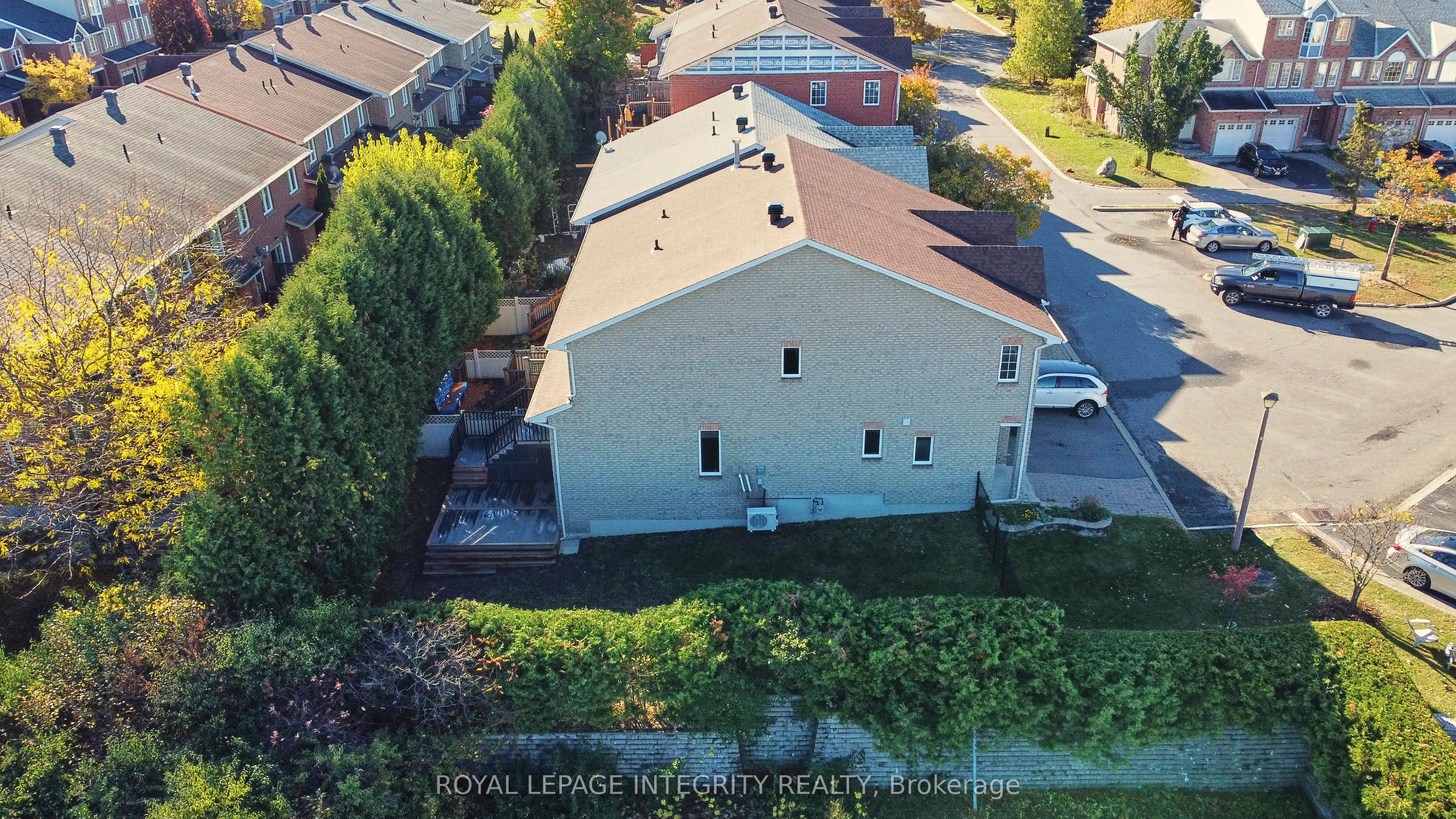 137 Tall Oak Private
