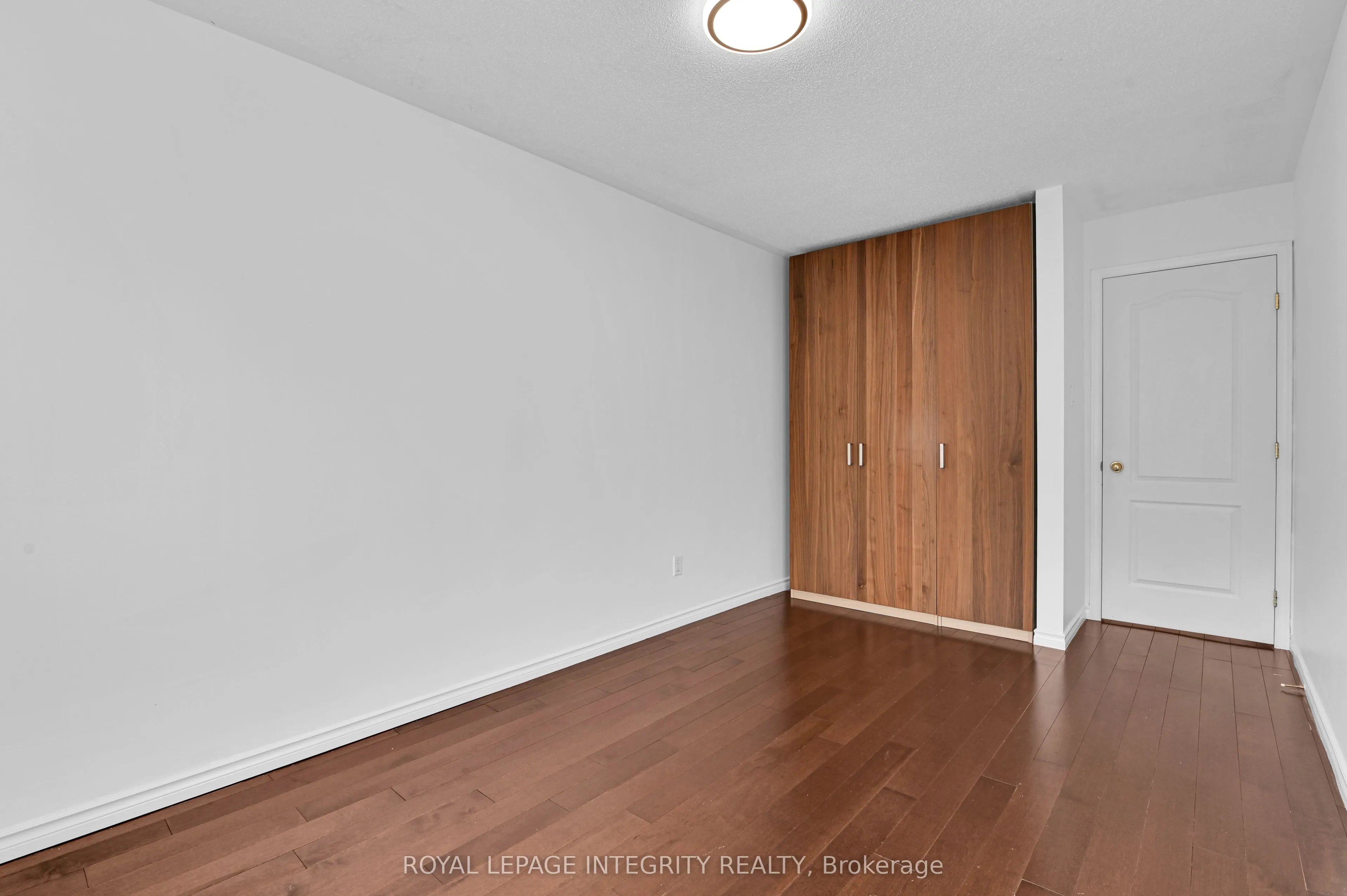 137 Tall Oak Private