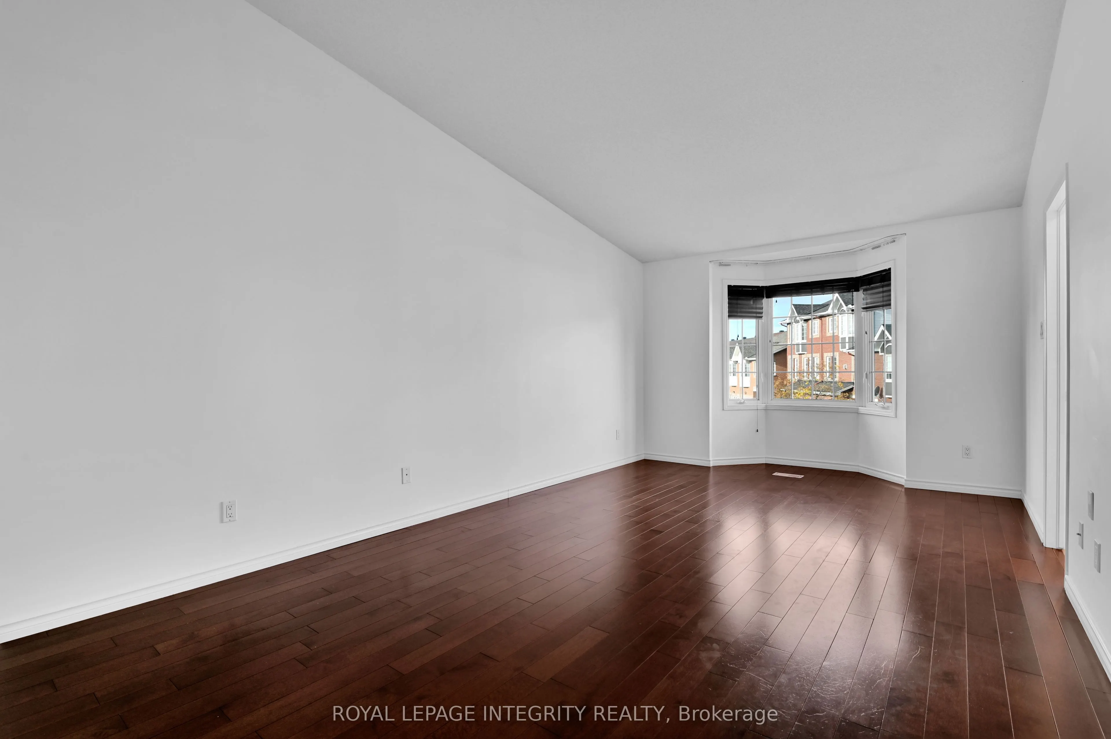 137 Tall Oak Private