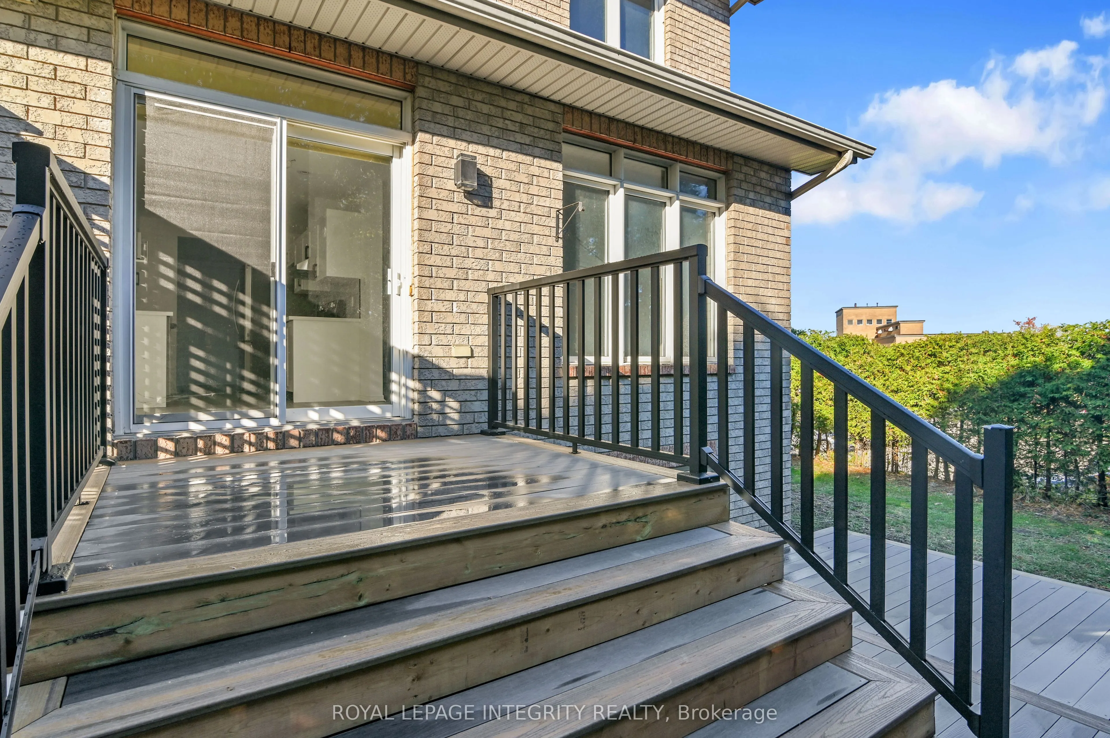 137 Tall Oak Private