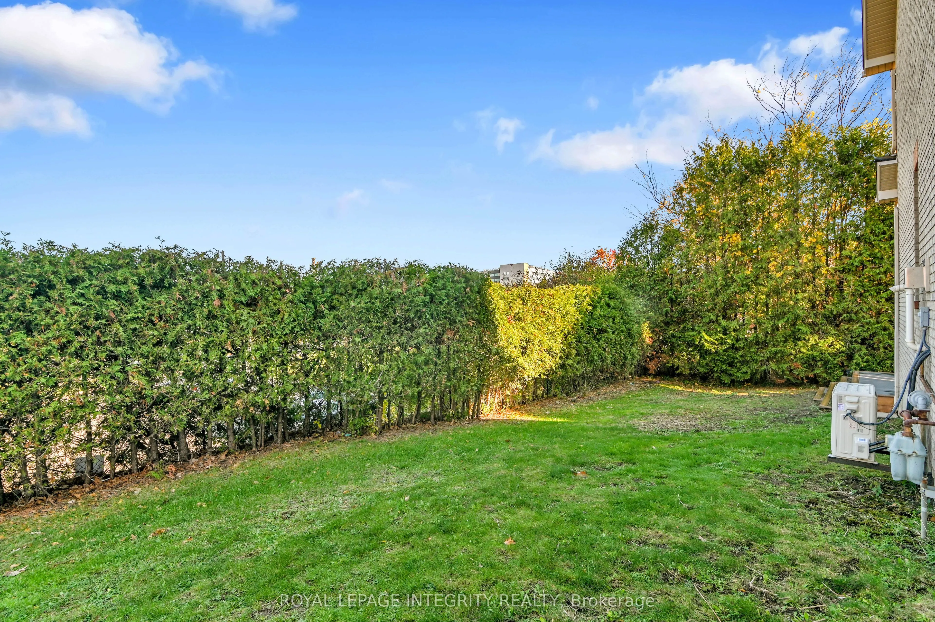 137 Tall Oak Private