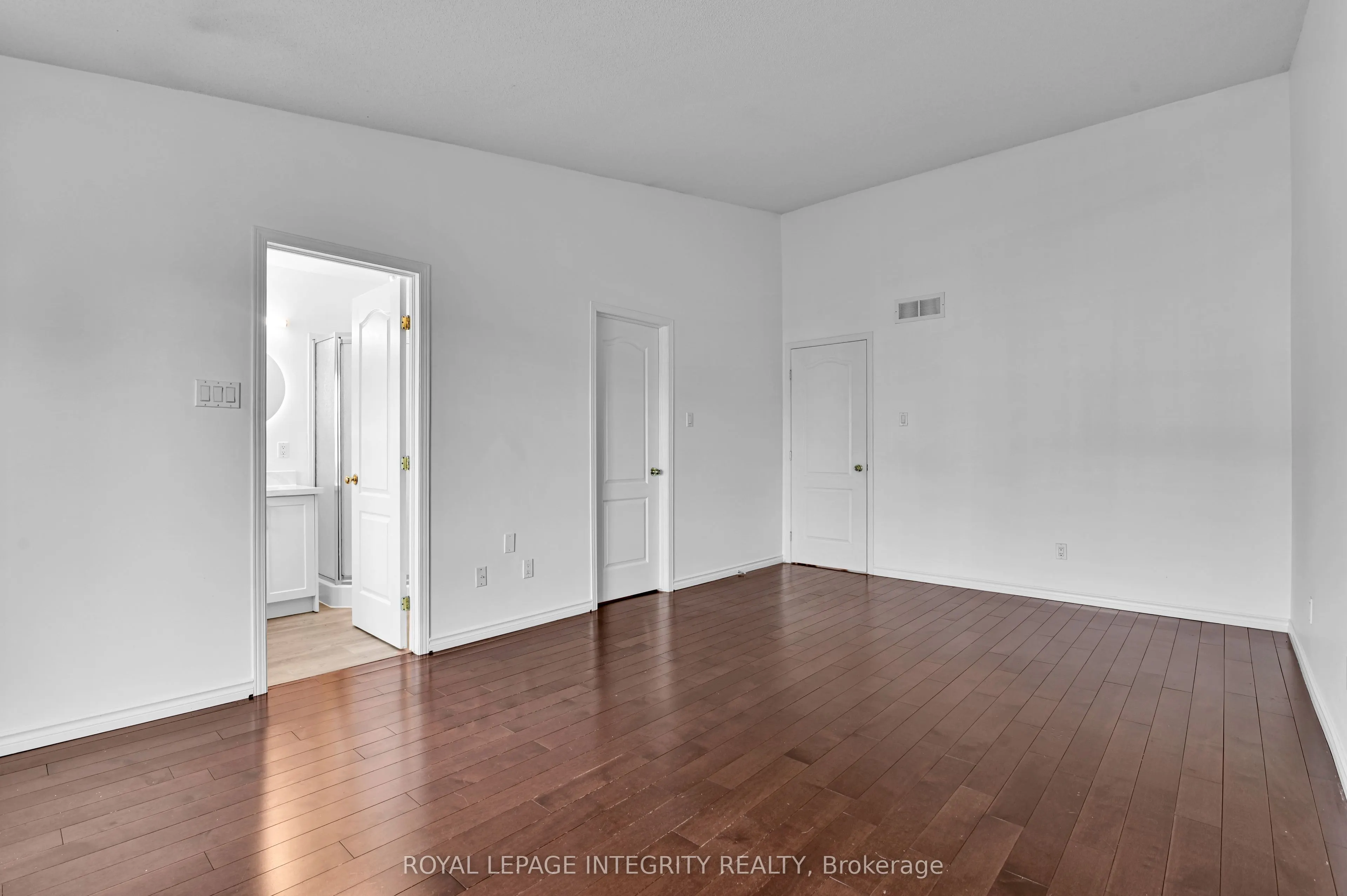 137 Tall Oak Private