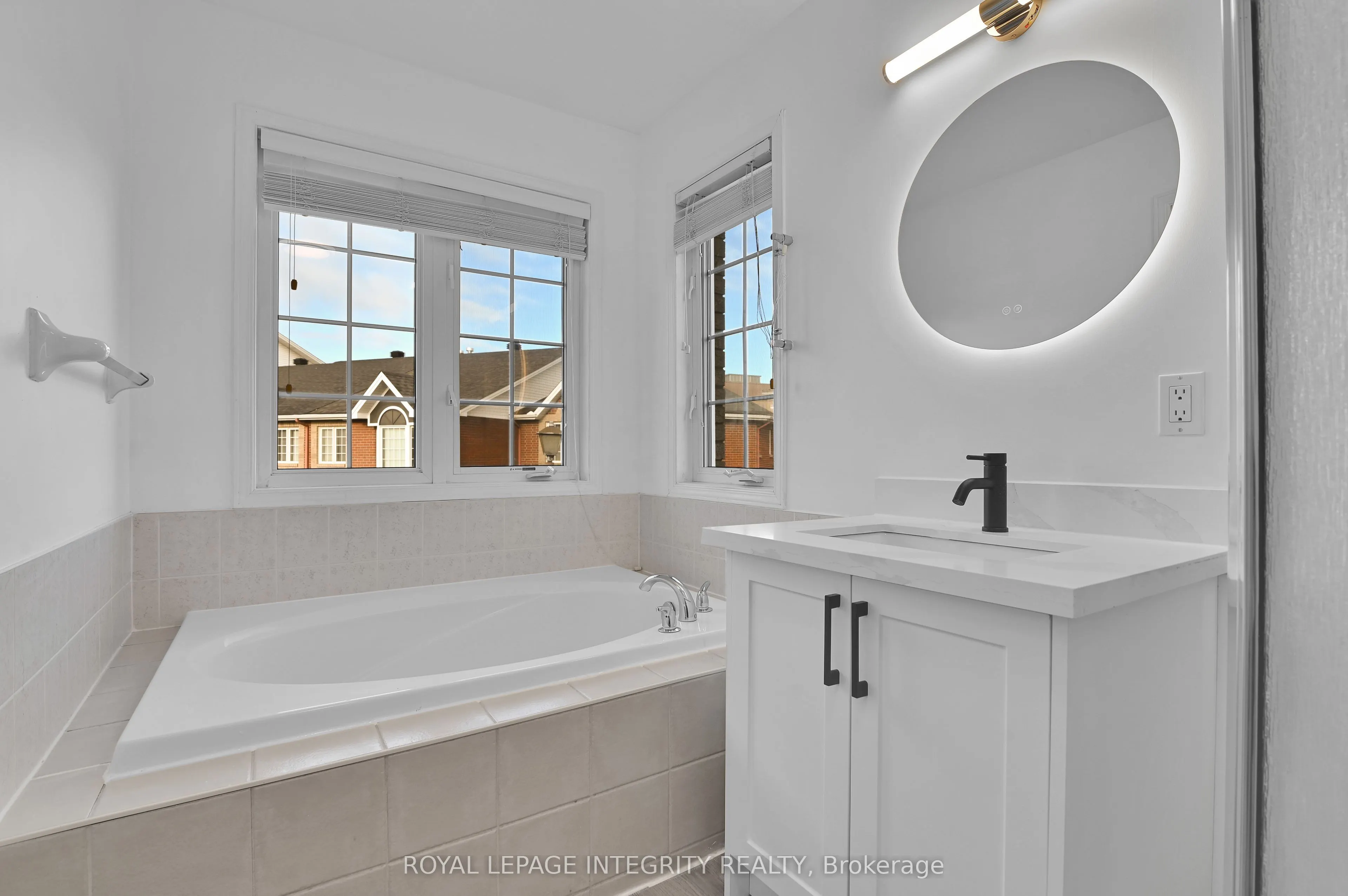 137 Tall Oak Private