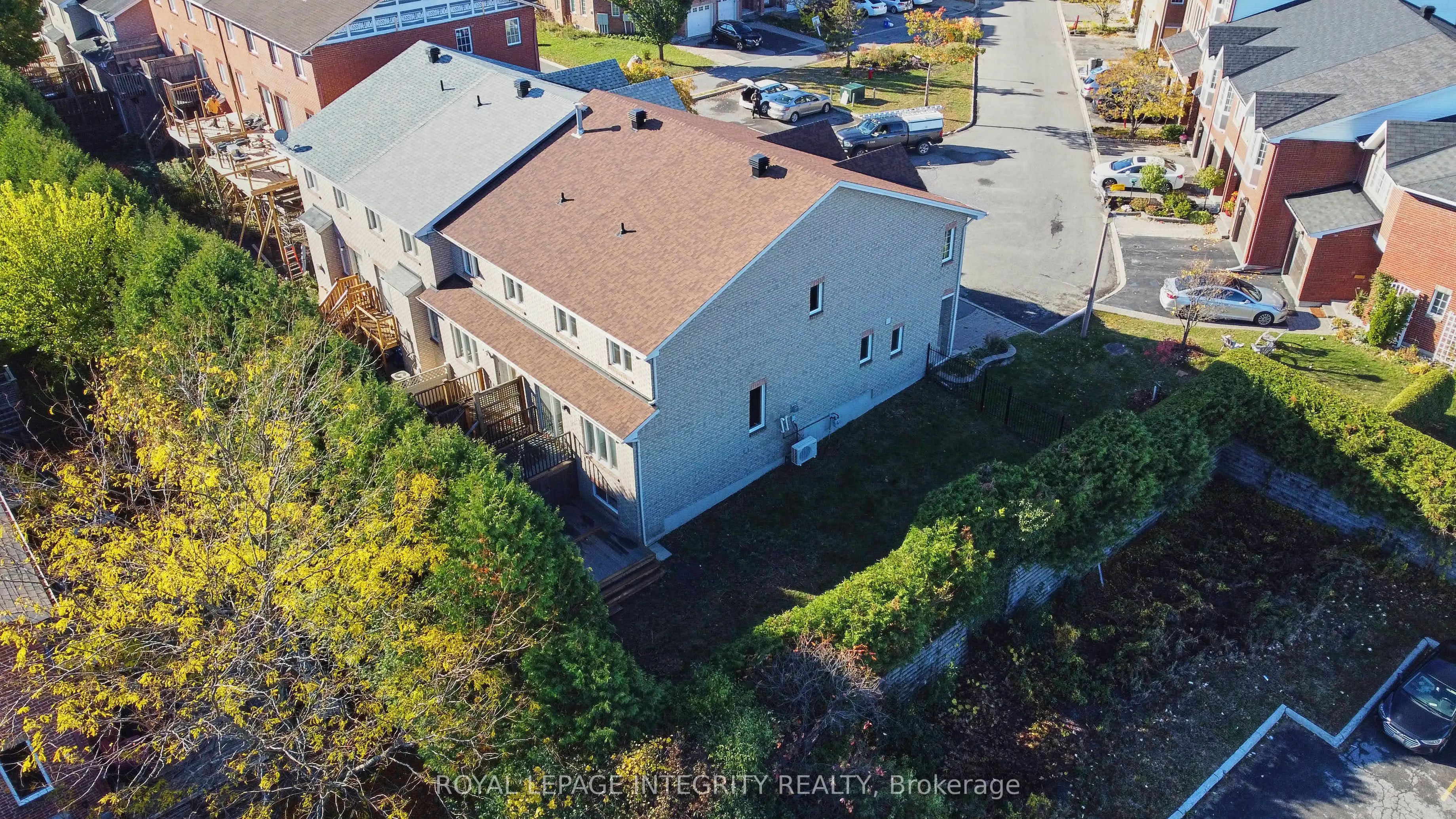 137 Tall Oak Private