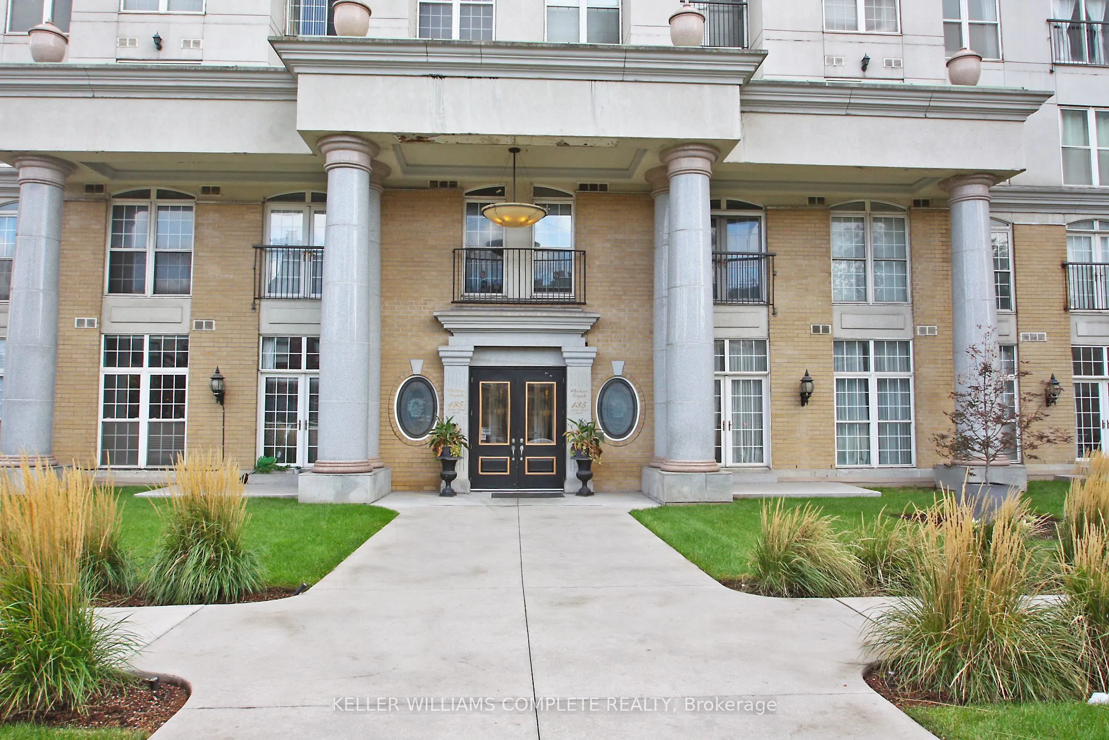 135 James Street, #309