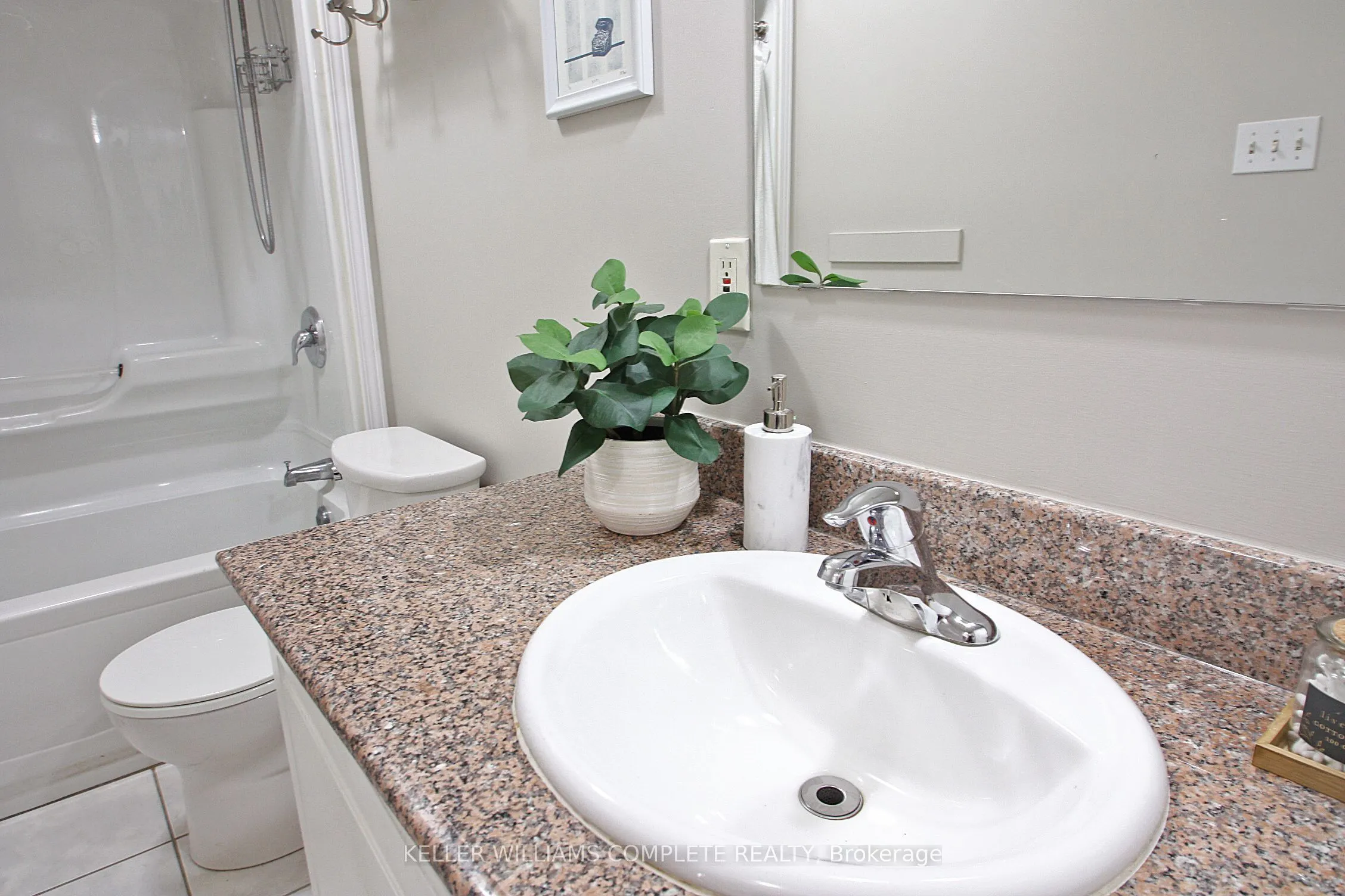 135 James Street, #309