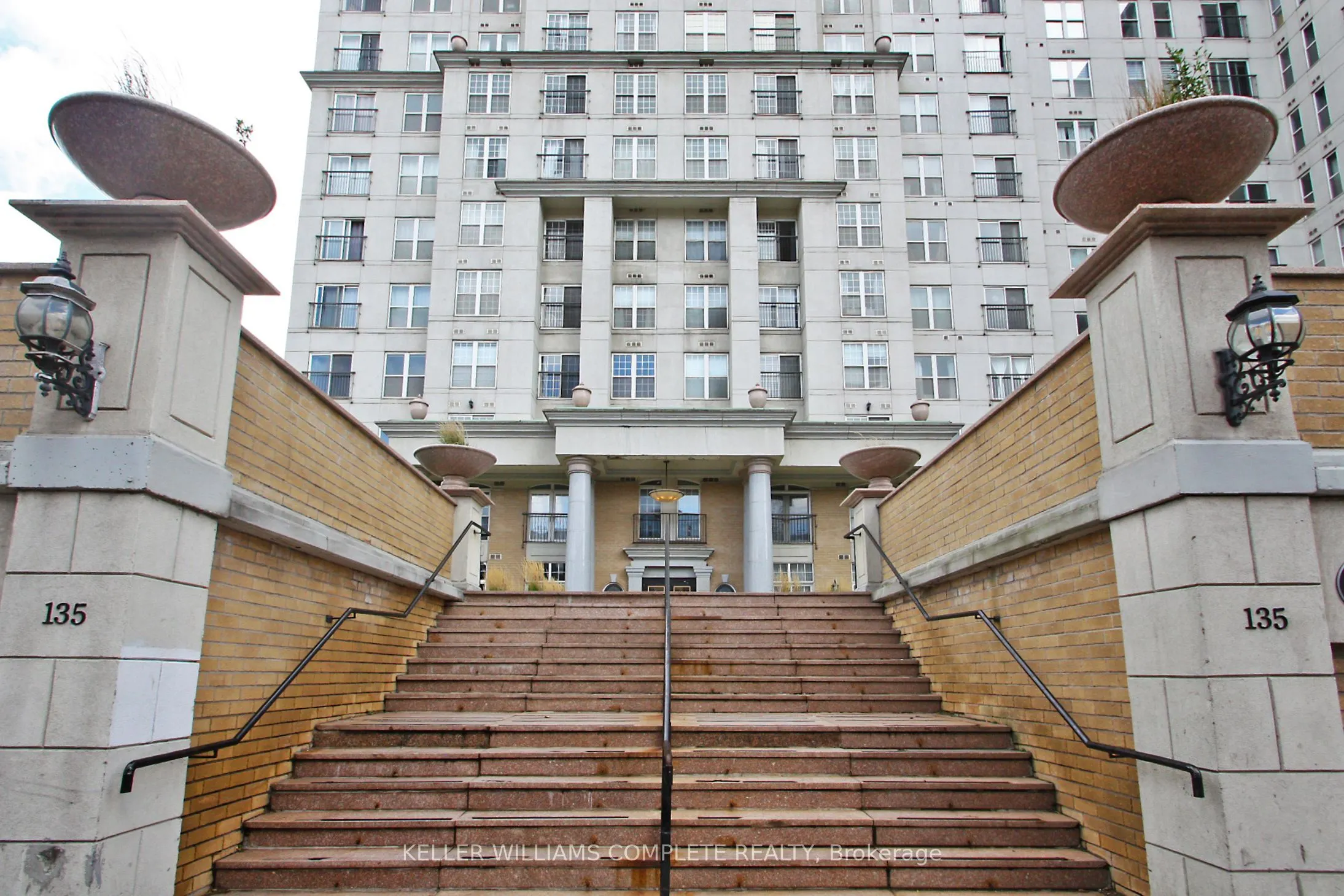 135 James Street, #309