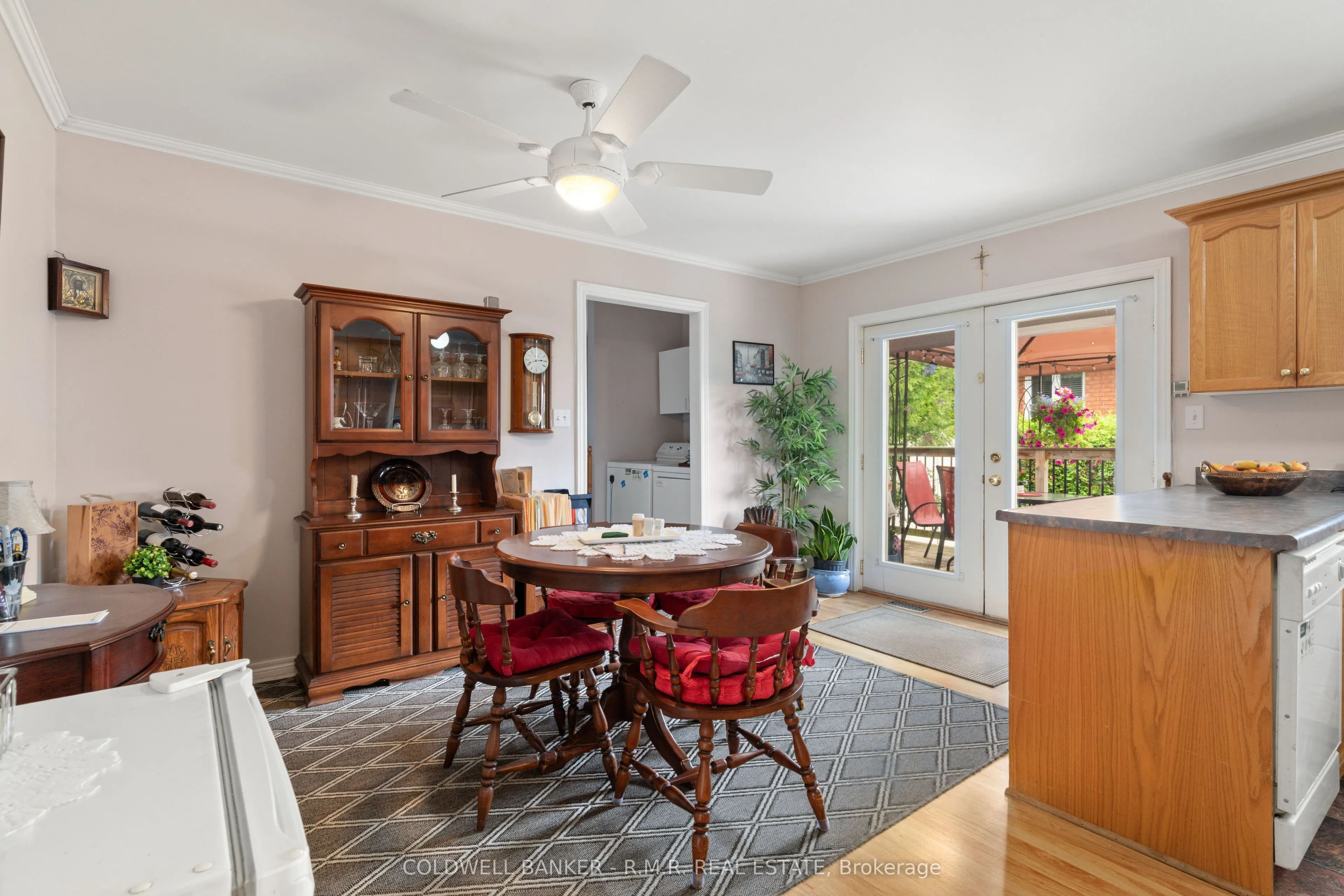 7 Eakins Crescent