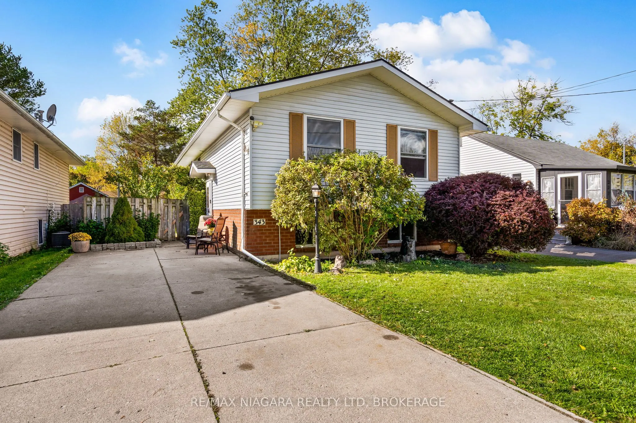 343 Helen Street