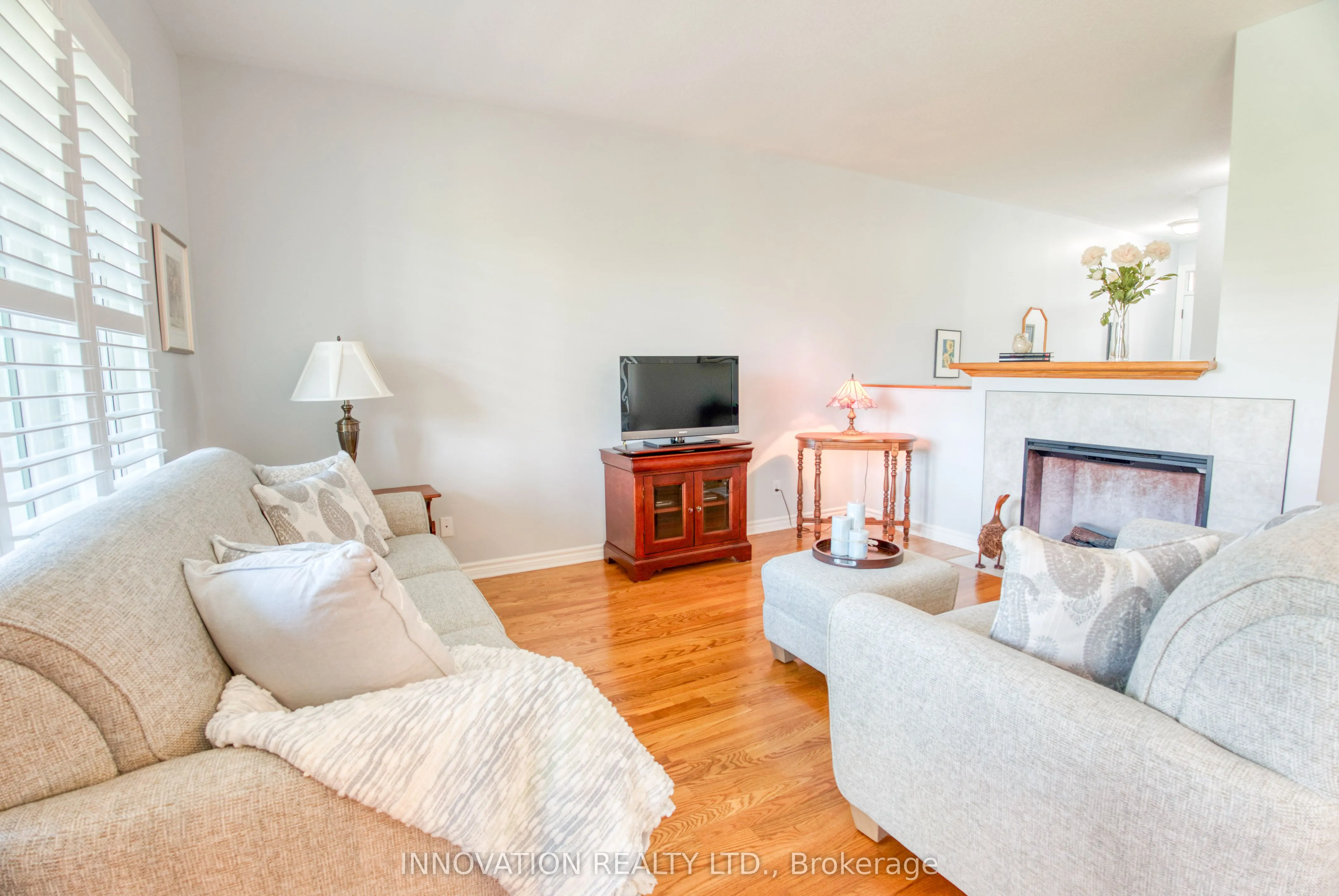 13 Eileen Crescent