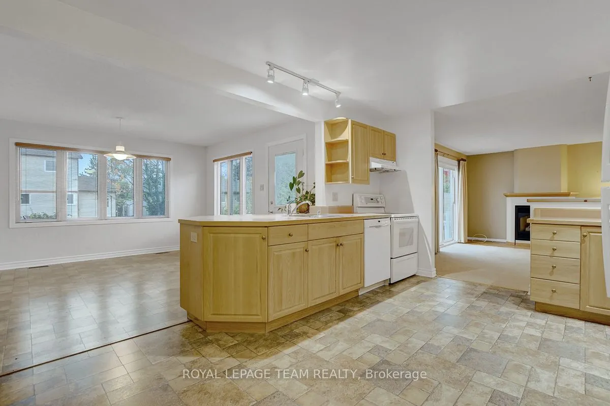 16 Barnstable Drive