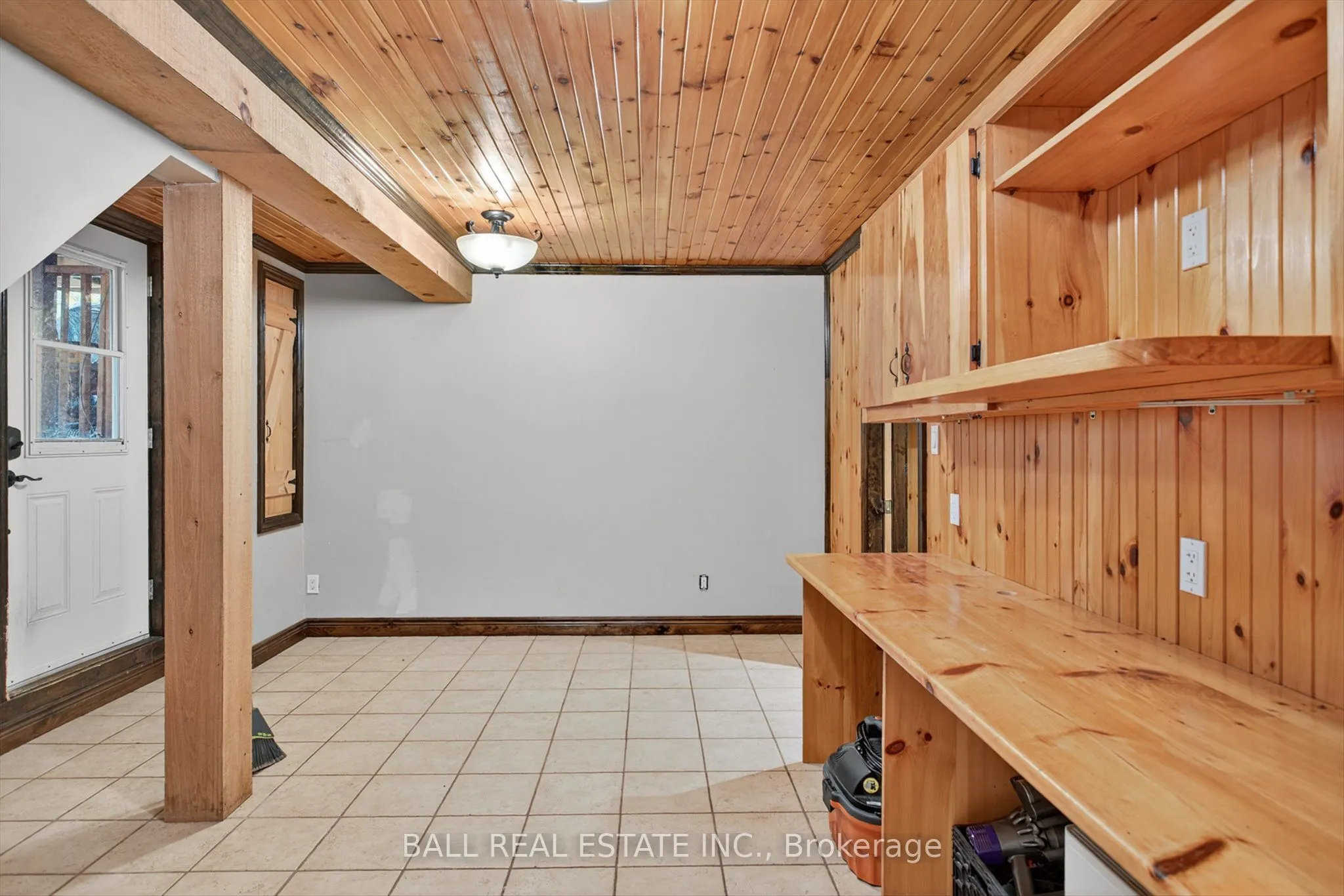 1376 Brock Road W