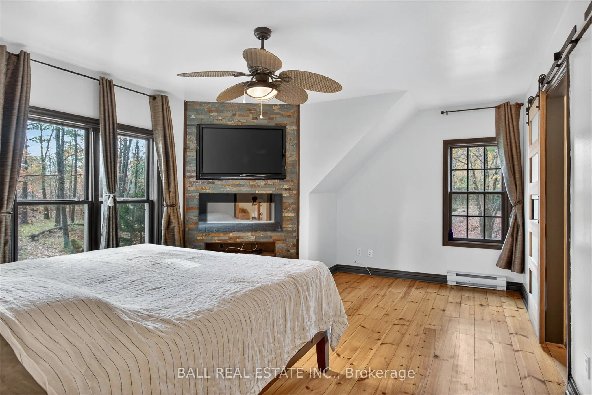 1376 Brock Road W