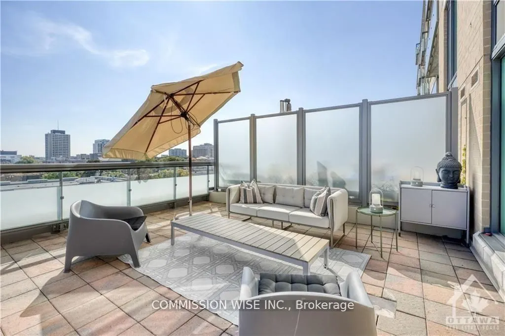238 Besserer Street, #915